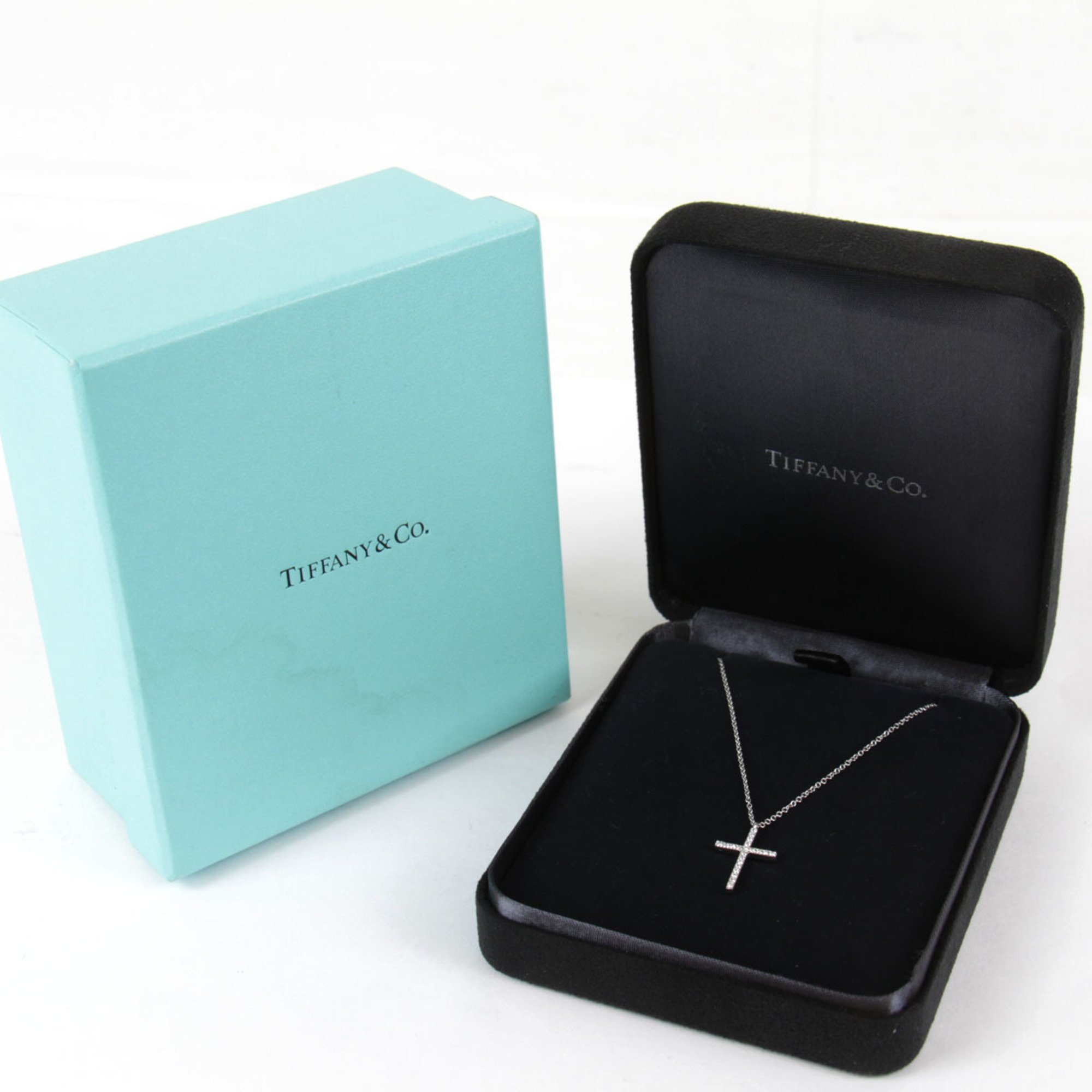 TIFFANY&Co. Cross Necklace 2.4g K18