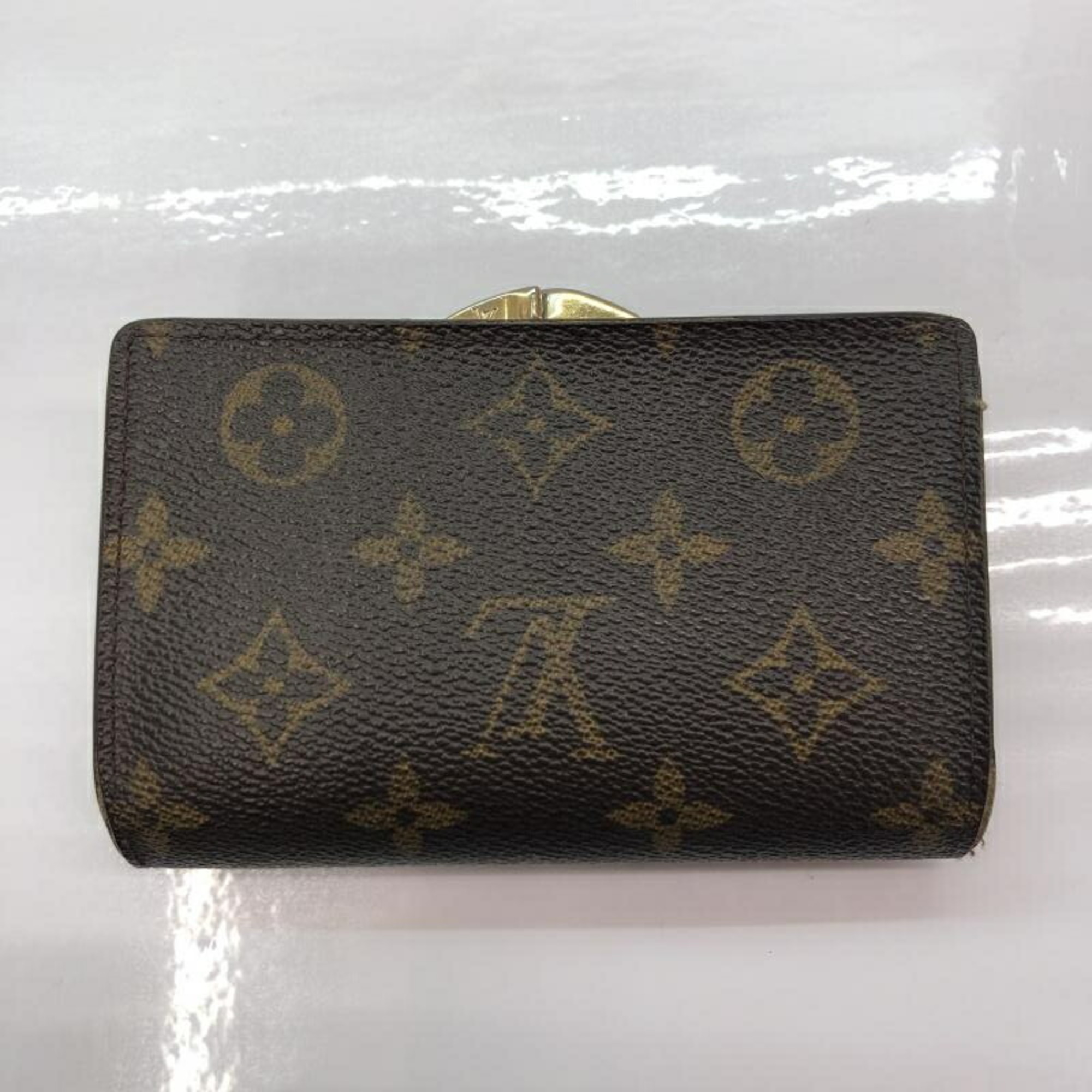 Louis Vuitton Porte Papier Zip