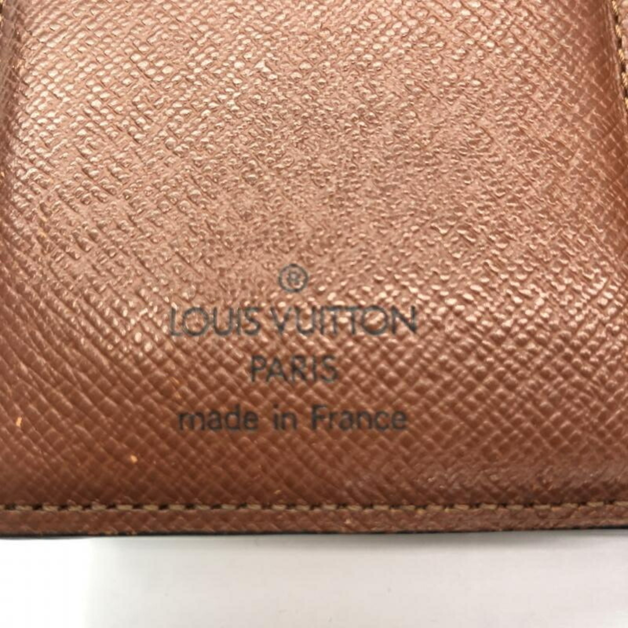 Louis Vuitton Porte Papier Zip