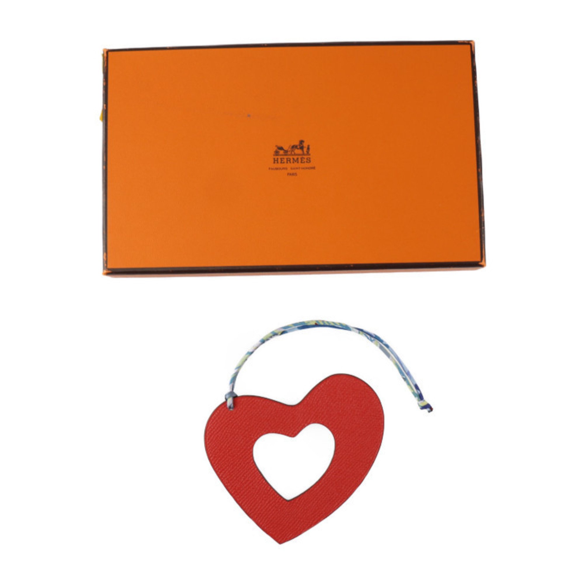 HERMES Petit Ash Other Accessories Vaux Epson Togo Red Series Black Open Heart Bag Charm