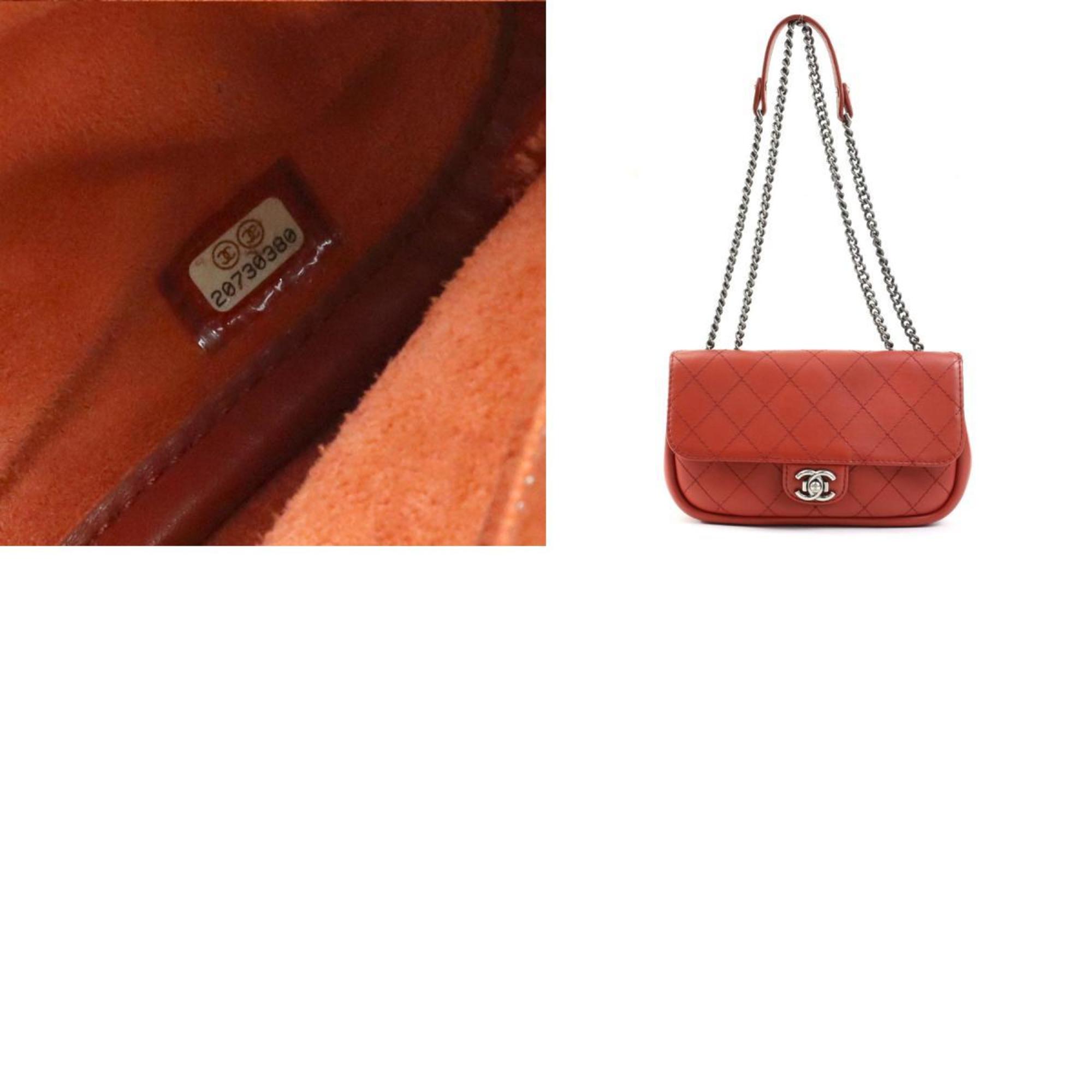 CHANEL Shoulder Bag Matelasse Leather/Metal Red Ladies