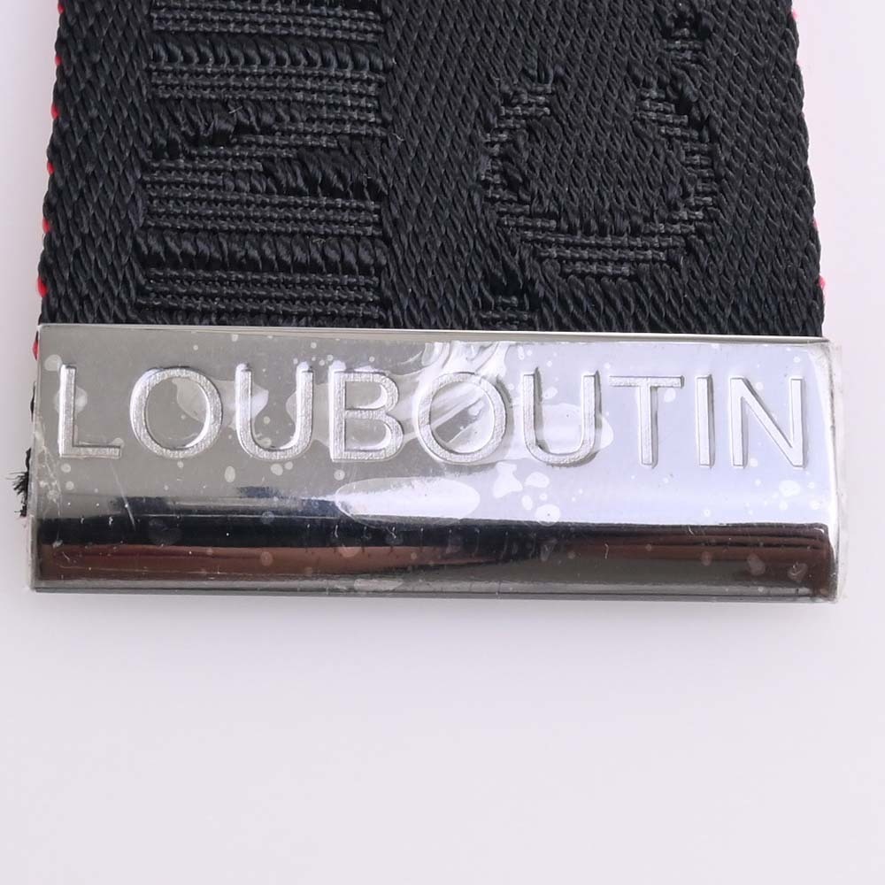 Louboutin plate best sale