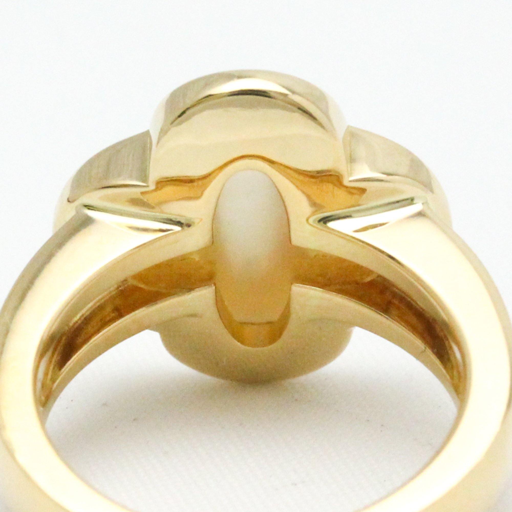 Van Cleef & Arpels Pure Alhambra Yellow Gold (18K) Fashion Shell Band Ring Gold