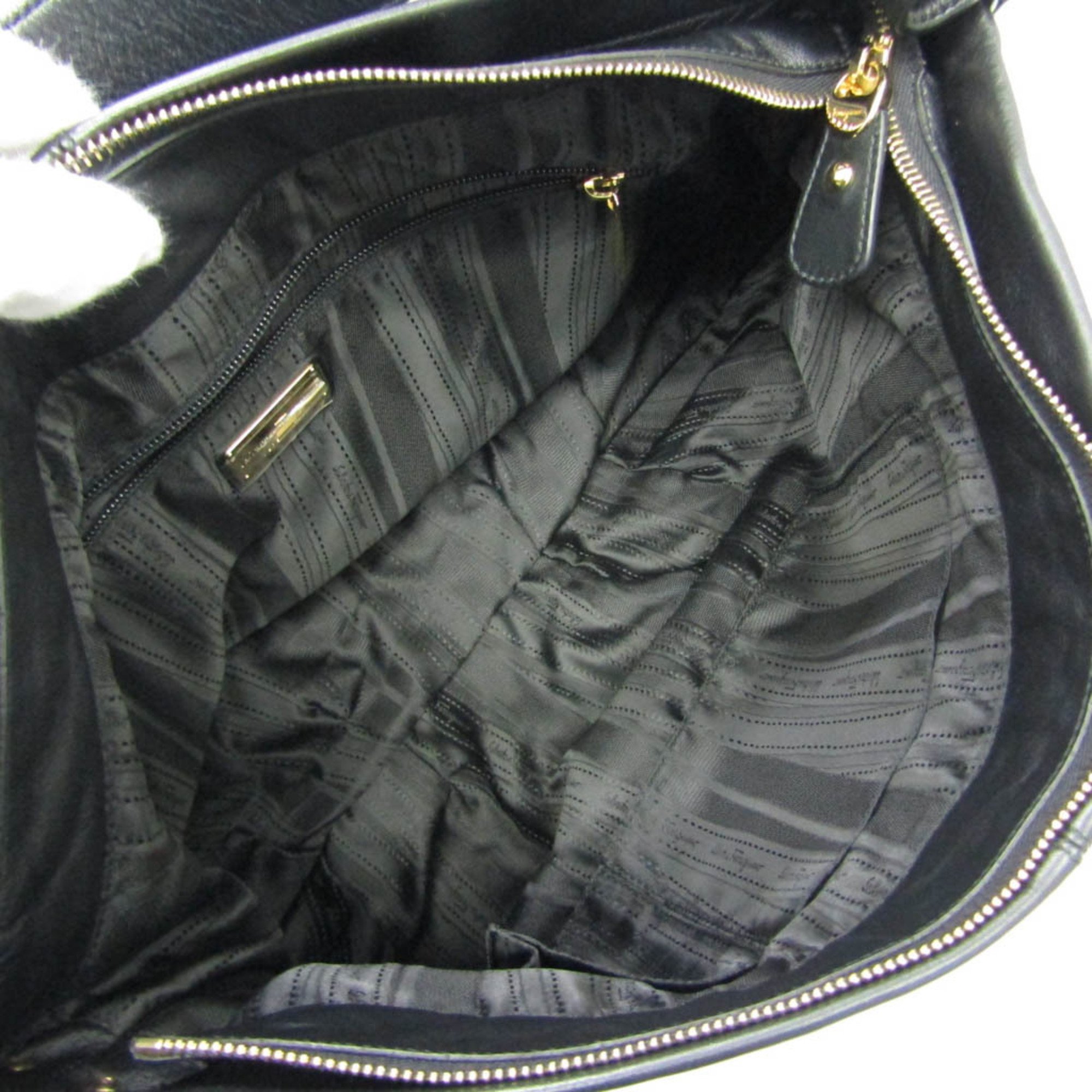 Salvatore Ferragamo Vara AU-21 D337 Women's Leather Shoulder Bag Black