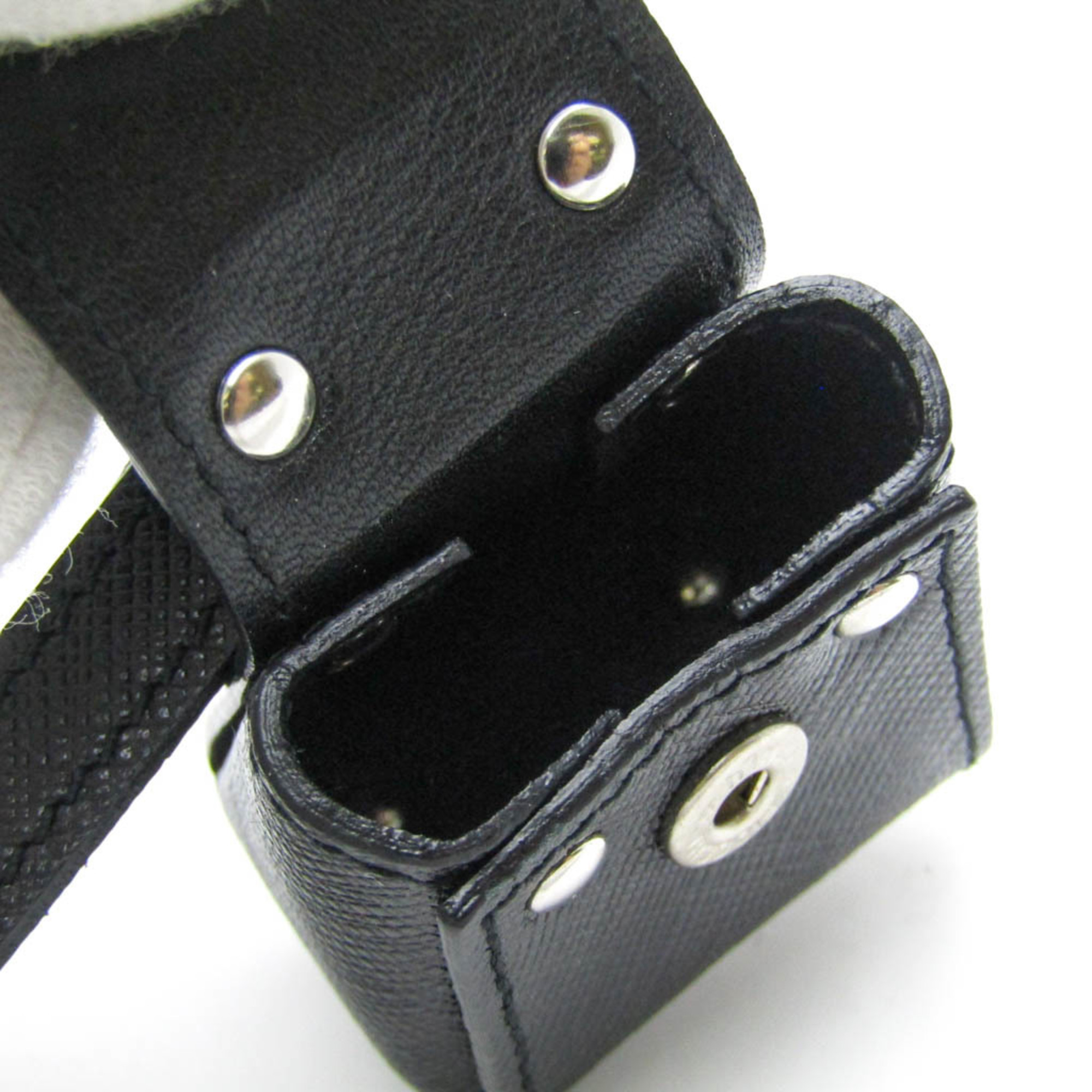 Salvatore Ferragamo Leather Handbag Charm Black Gancini IX 22-5751