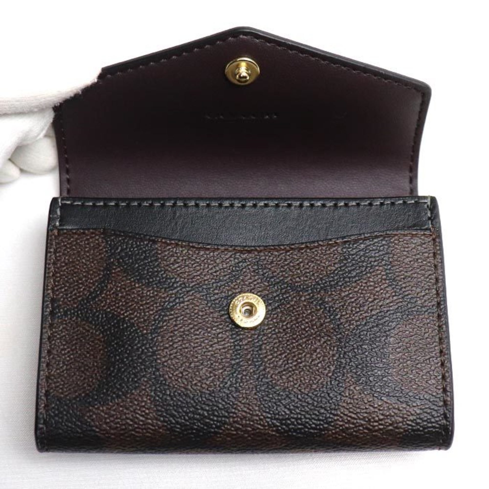 Coach card case discount women's