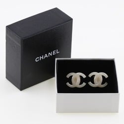 CHANEL COCO Mark Earrings Plastic Made in France 2002 White 02P Approx. 5.7g Women's