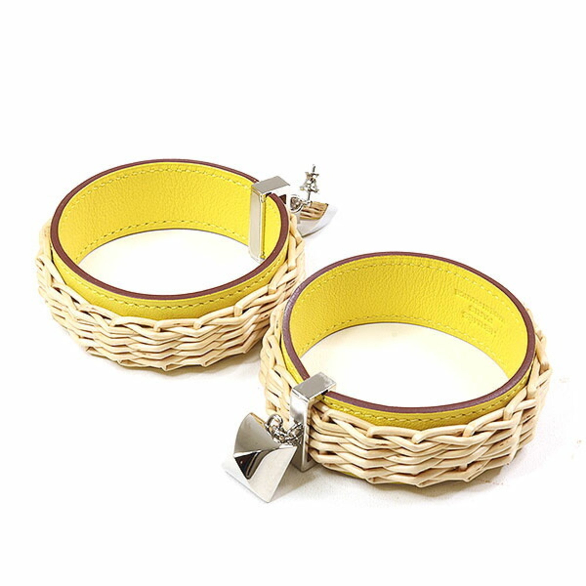 HERMES Earrings Medor Picnic Jaune Poussin Vaux Swift/Willow Ring Motif