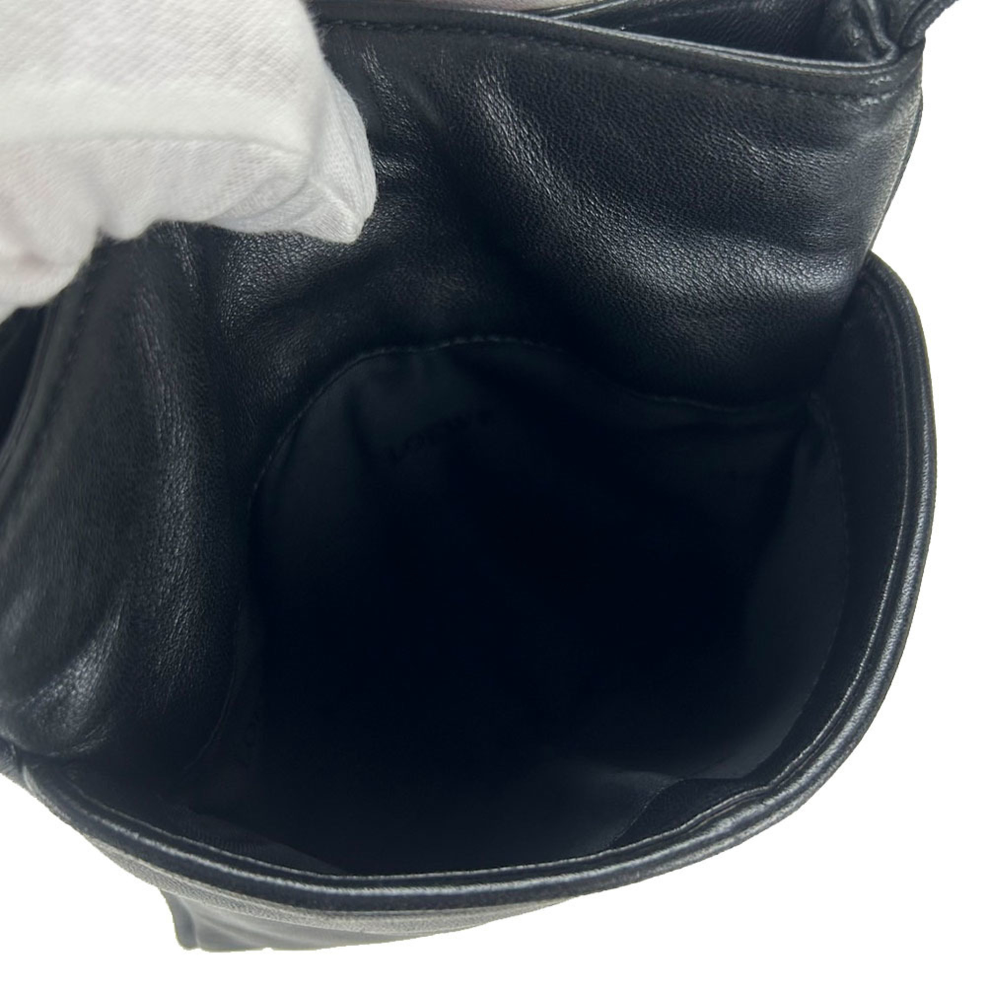 LOEWE shoulder bag pochette leather black chic ladies