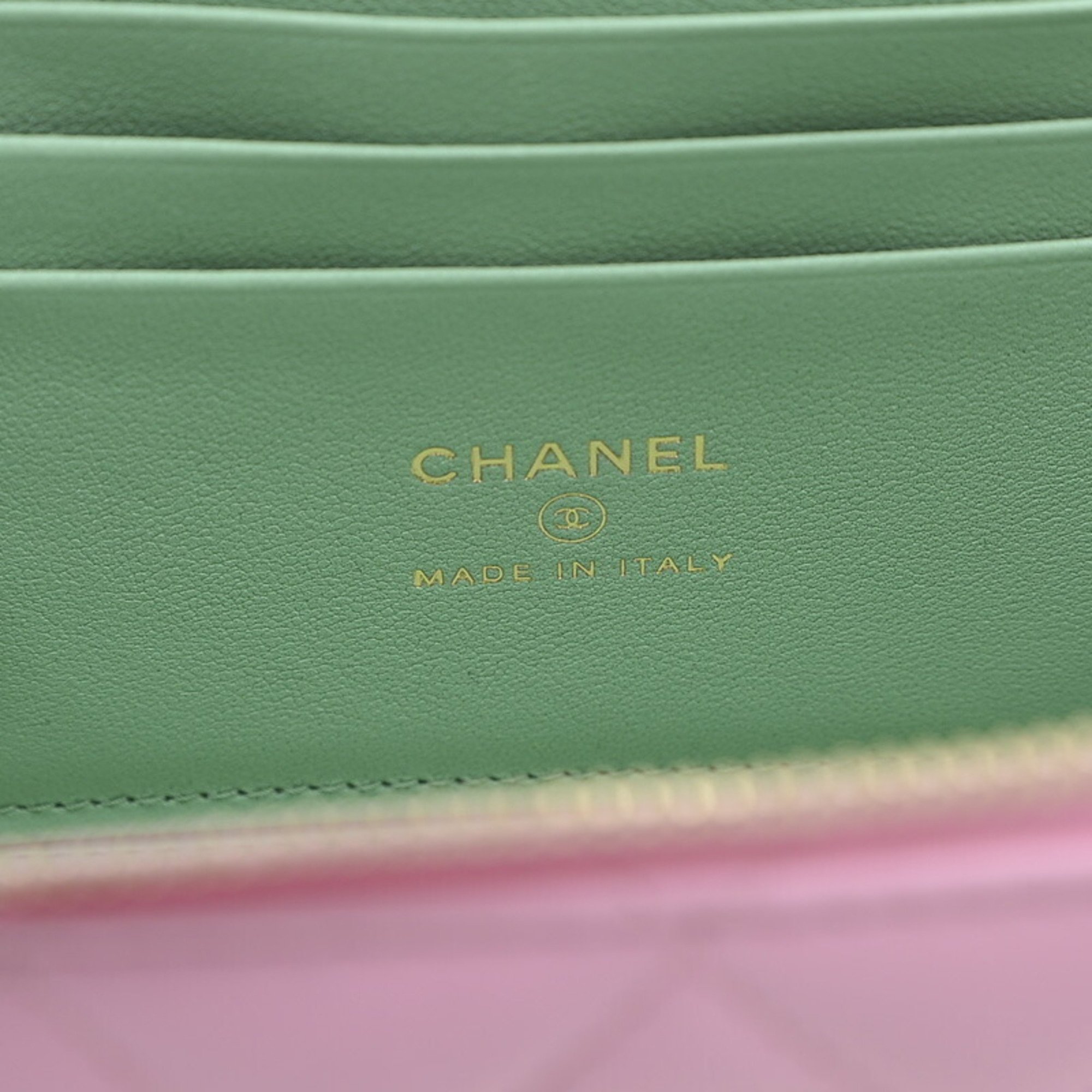 Chanel Matelasse Chain Shoulder Vanity Bag Lambskin Pink/Green AP2199
