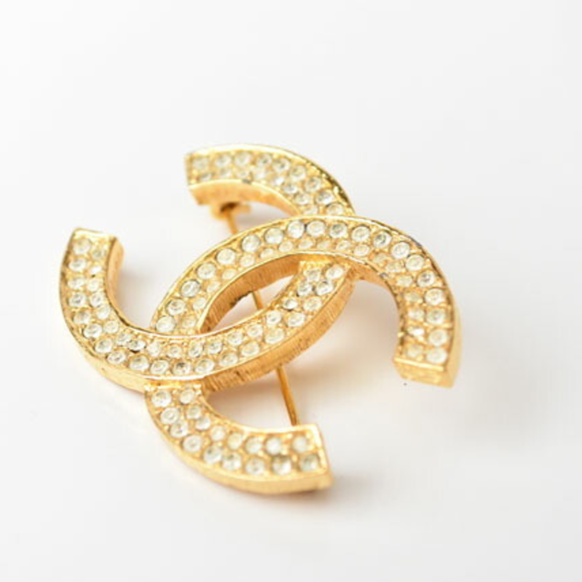 CHANEL brooch pin here mark rhinestone gold