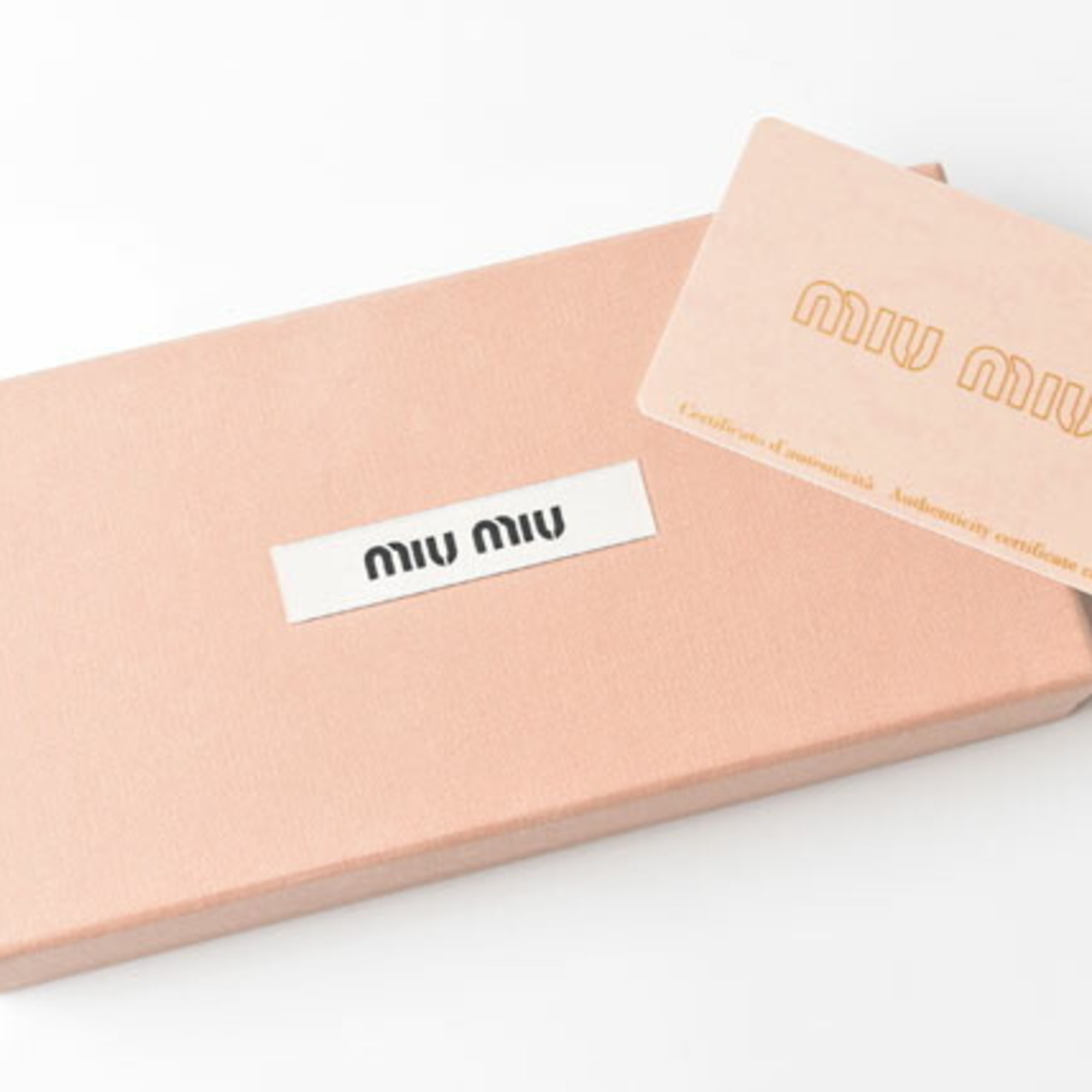 Miu Miu Miu key case miumiu 6 rows MATELASSE CAMMEO pink beige 5M0604