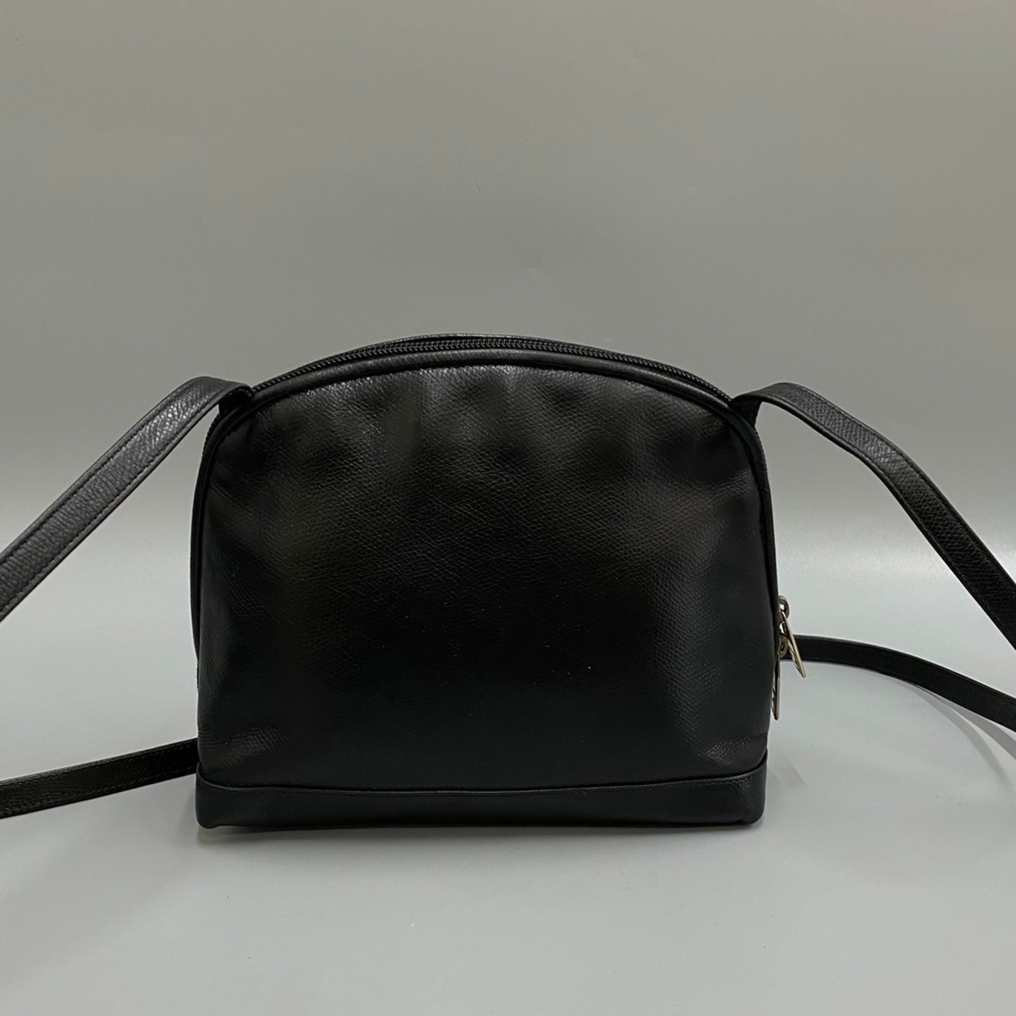 FENDI FF Logo Leather Genuine Mini Shoulder Bag Pochette Sacoche Black 85208