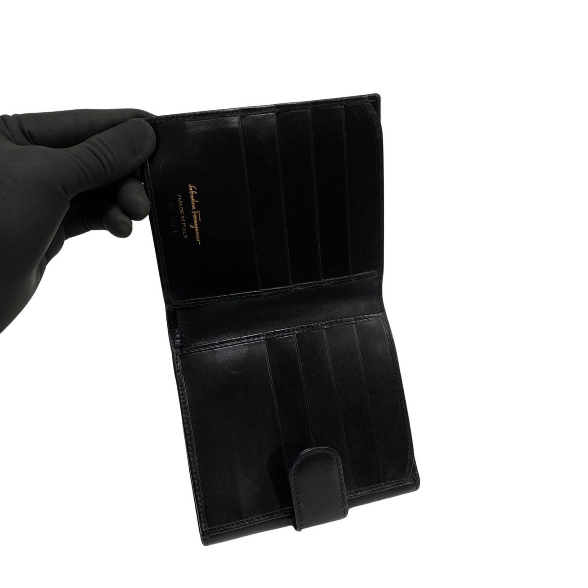 Salvatore Ferragamo Vara Ribbon Calf Leather Bifold Wallet Black 135-4