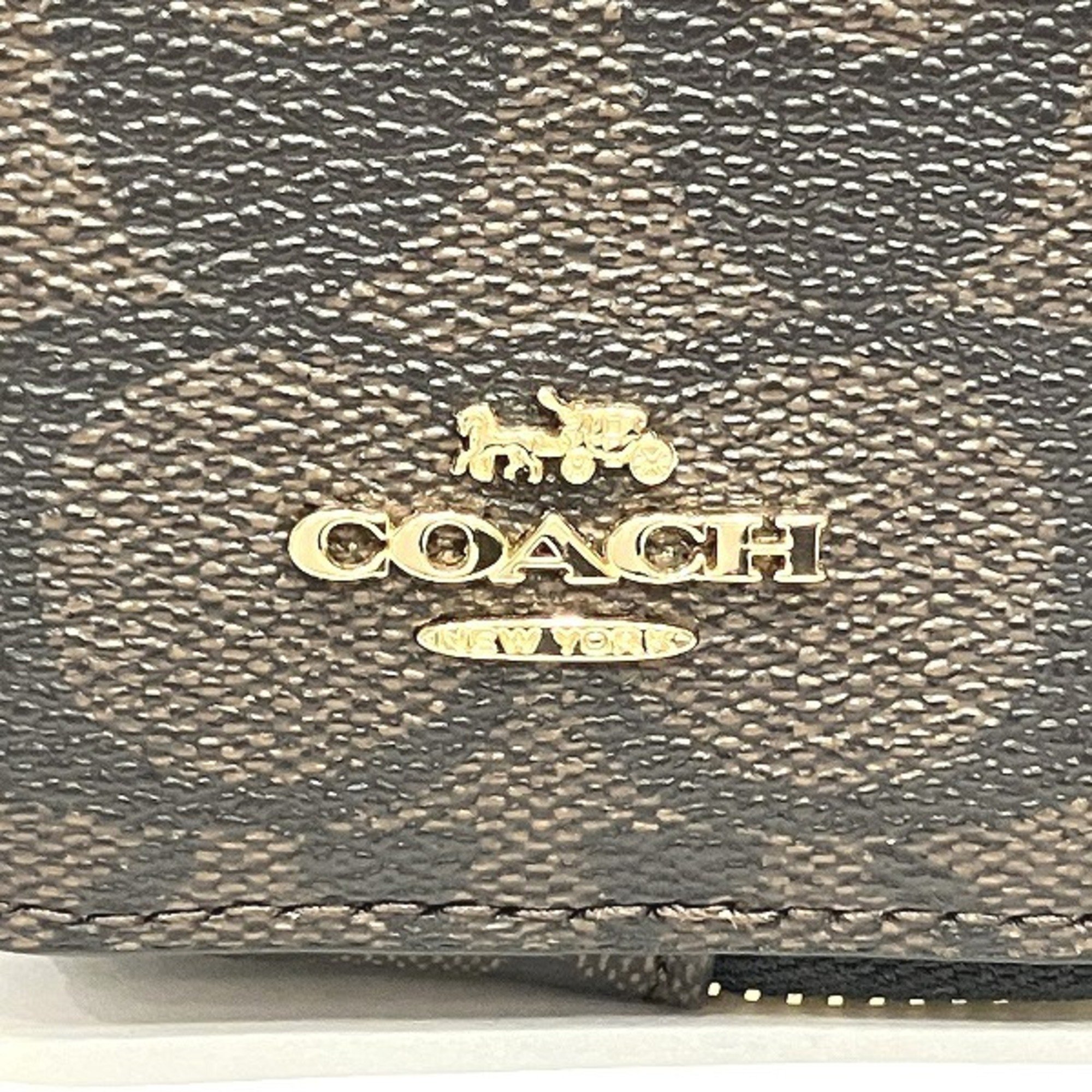 Coach COACH Signature C0058 Zip Chain Card Case Coin Purse Wallet Ladies