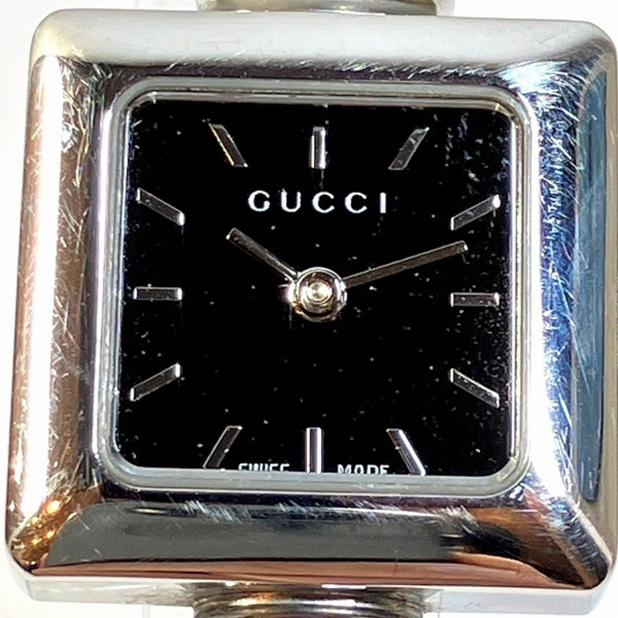 GUCCI 1900L Quartz Bangle Watch Ladies