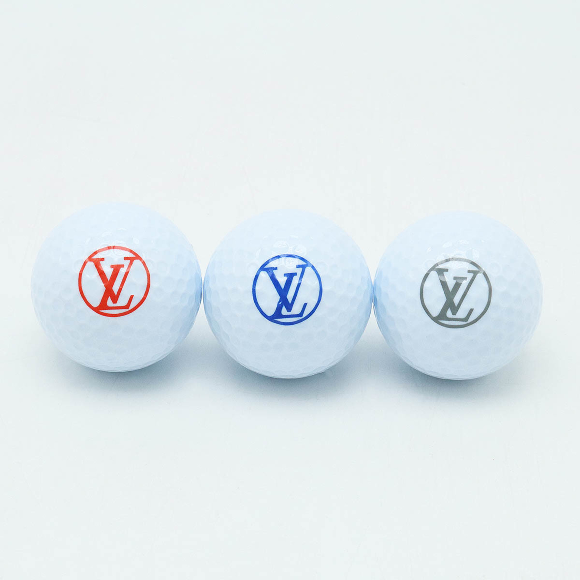 LOUIS VUITTON Monogram Eclipse Set Golf Andrews Ball Case Pouch GI0344