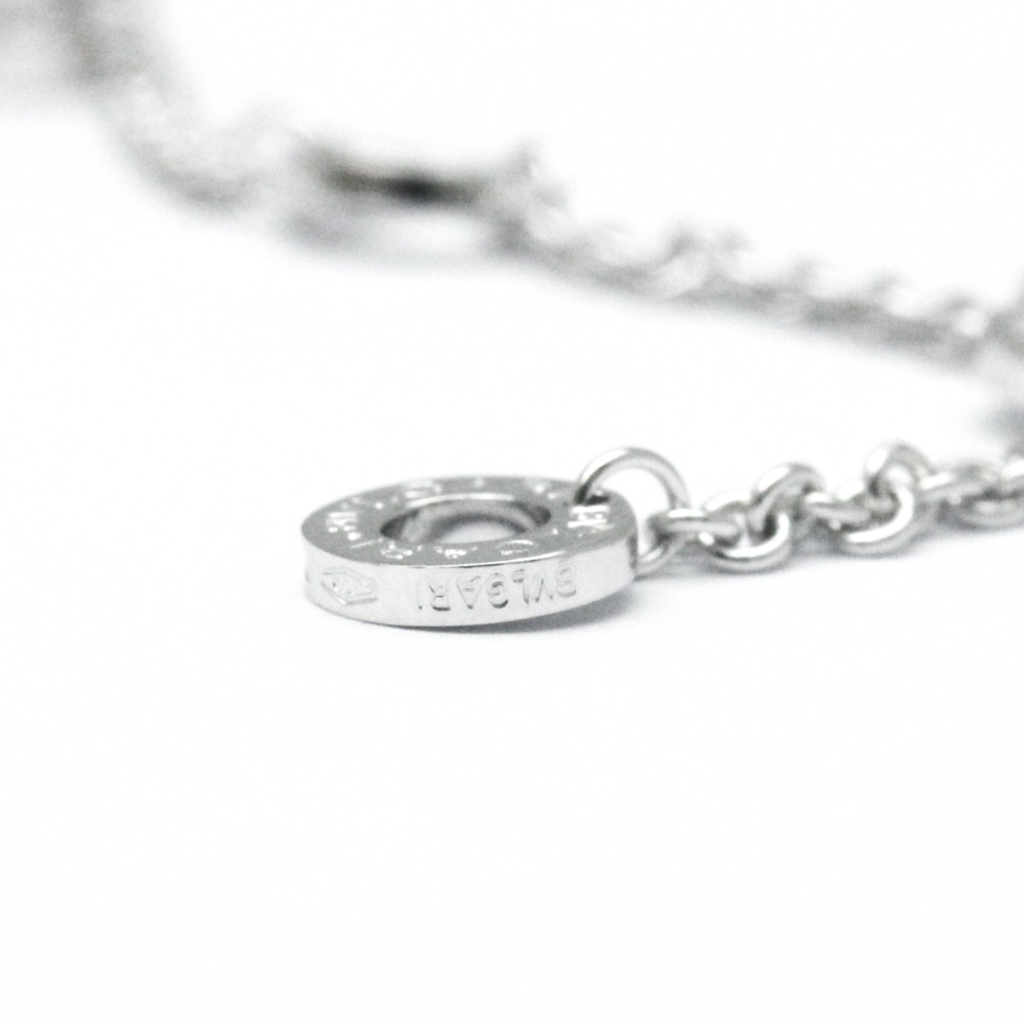 Bvlgari Cicladi Necklace White Gold (18K) No Stone Men,Women Fashion Pendant Necklace (Silver)