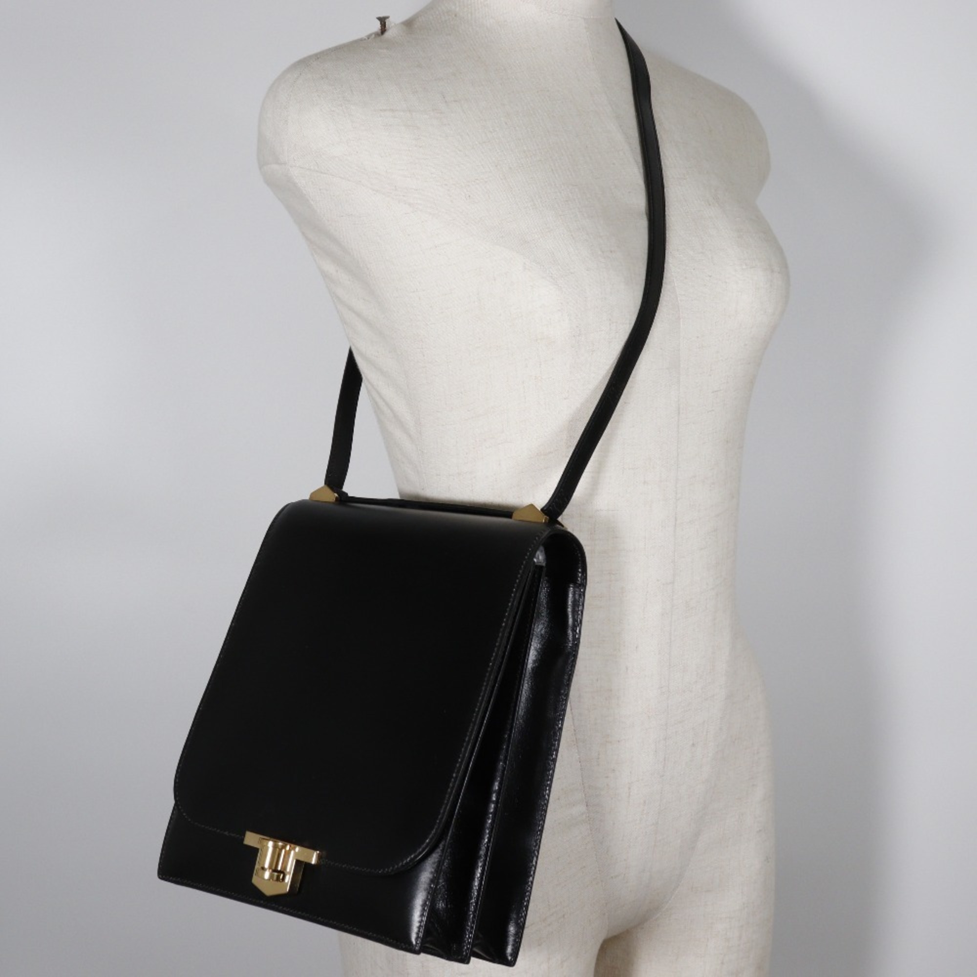HERMES Chianti Shoulder Bag One Vintage Box Calf Made in France Black/Gold Hardware Handbag 2way Flap Women's