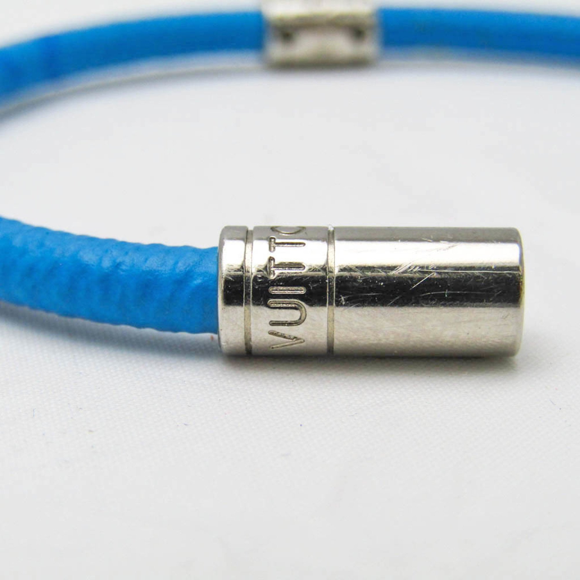 Louis Vuitton Taigarama Neo Split M6568 Leather Charm Bracelet Light Blue