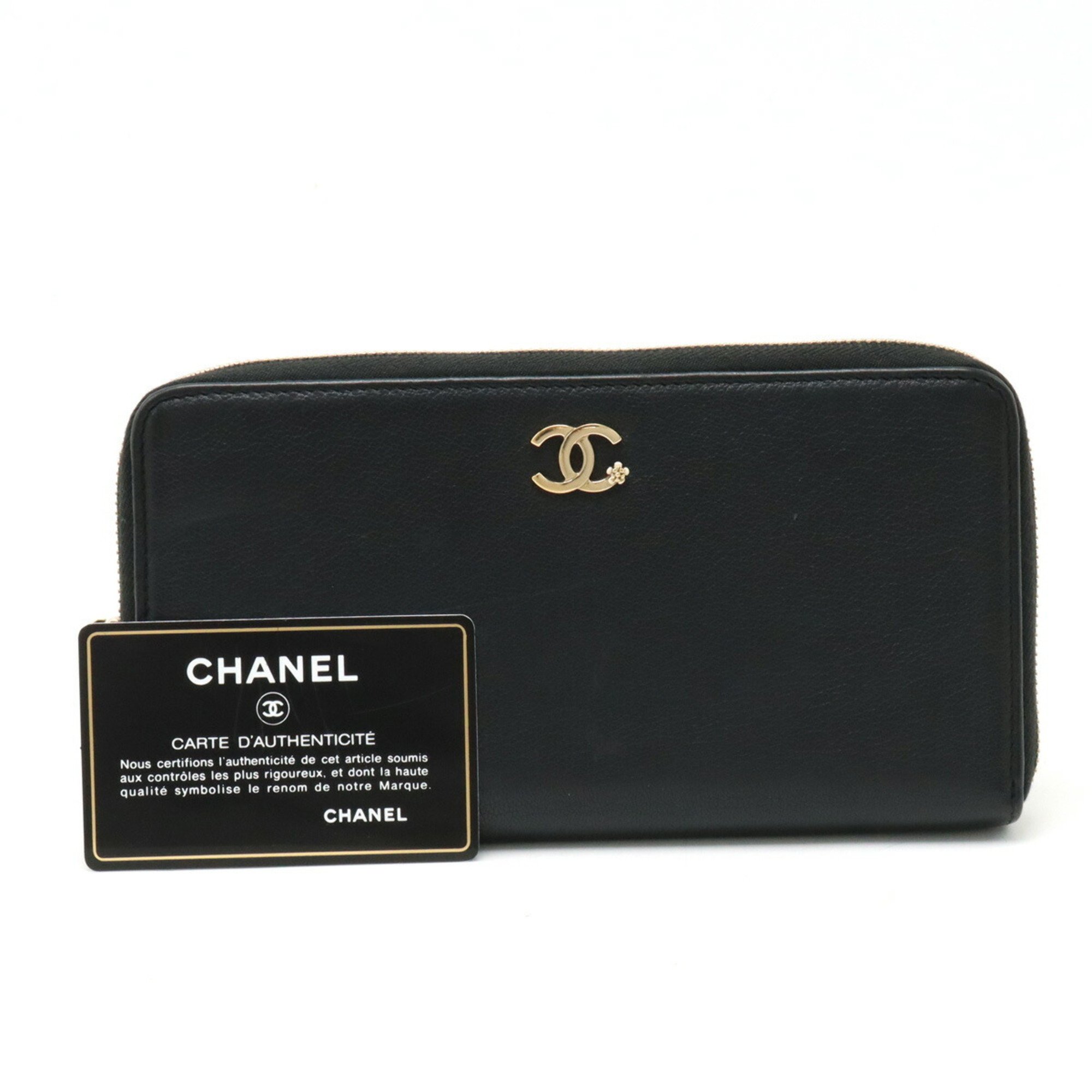 CHANEL Lucky Flower Coco Mark Round Long Wallet Leather Black A81657