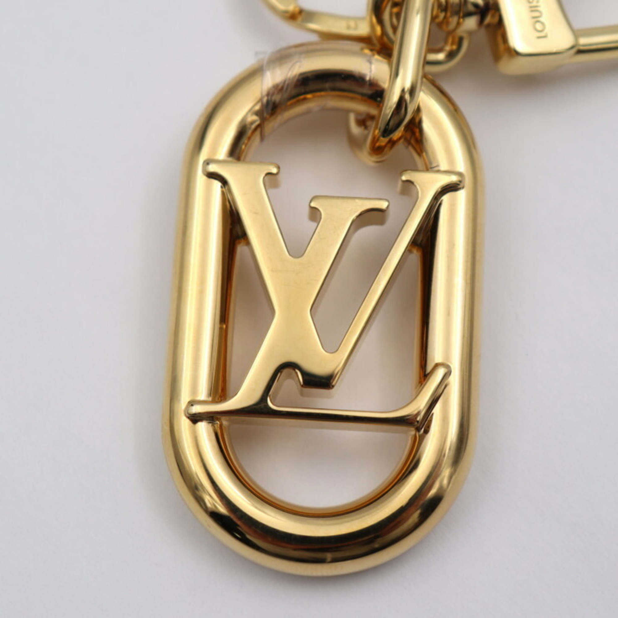 LOUIS VUITTON Porte Clé LV Link Keychain M00824 Metal Gold Keyring Bag Charm