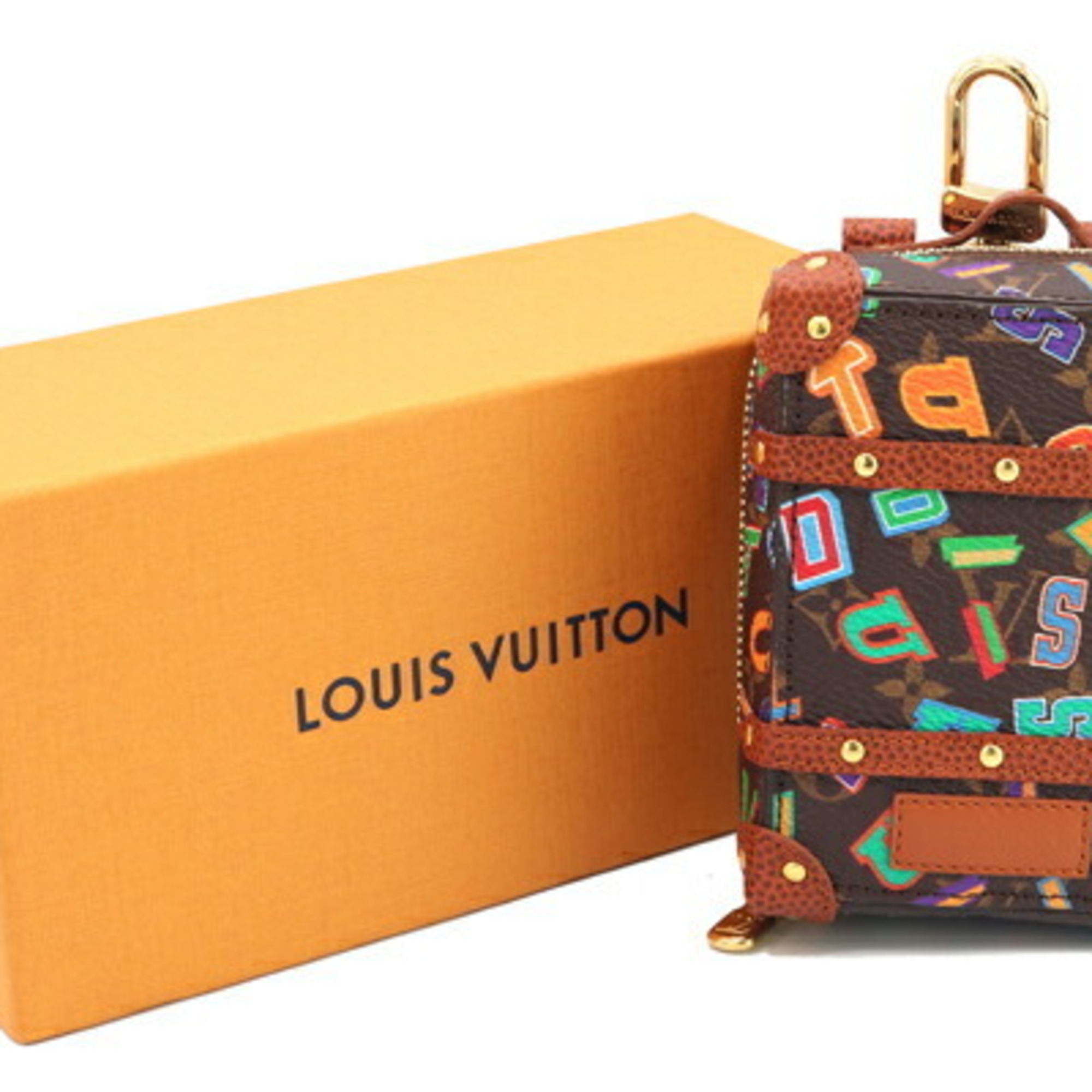 Louis Vuitton Bag Charm Monogram Backpack Trunk Letters MP3017 Pouch Keychain LOUIS VUITTON