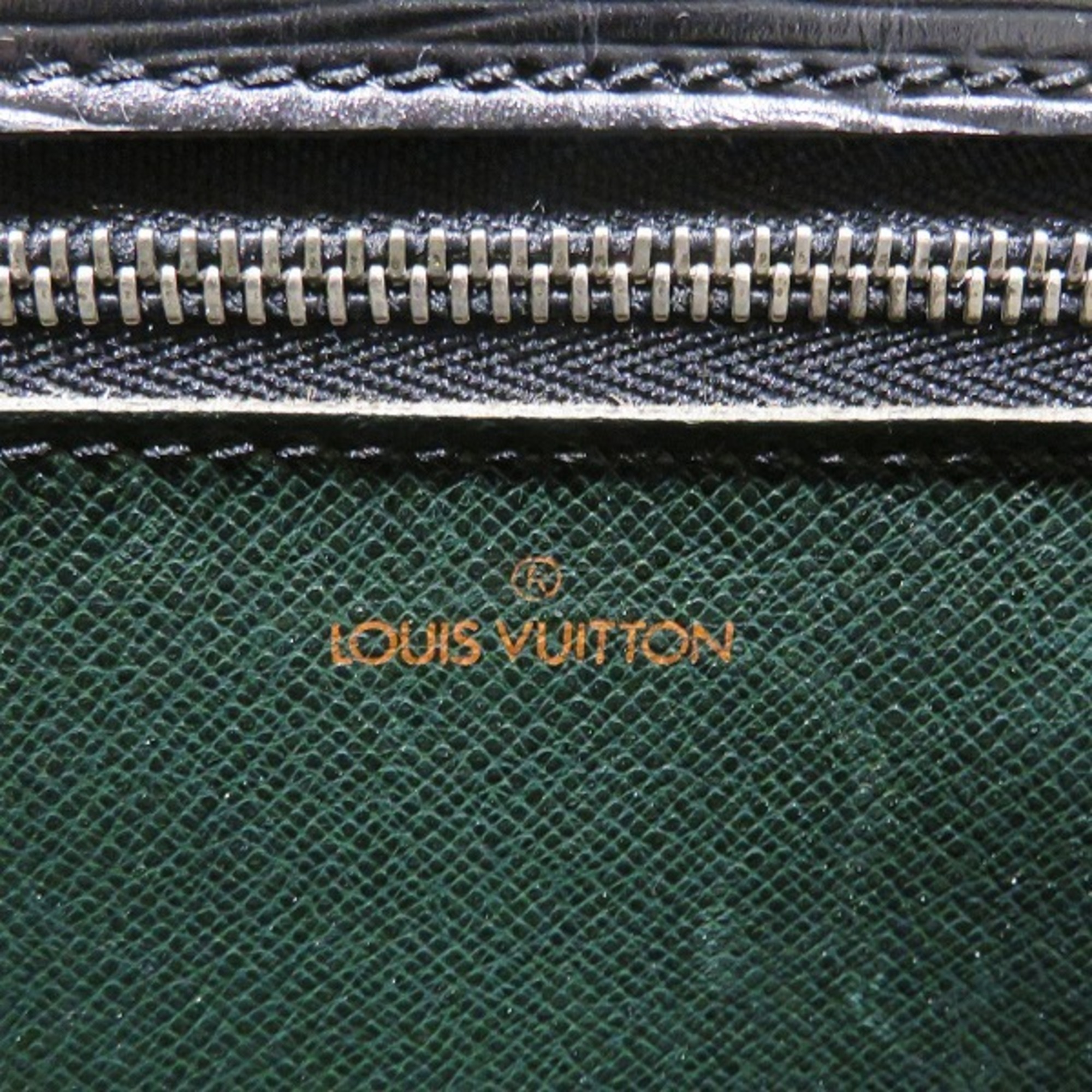 Louis Vuitton Epi Trapeze M80165 Bag Second Clutch Men Women