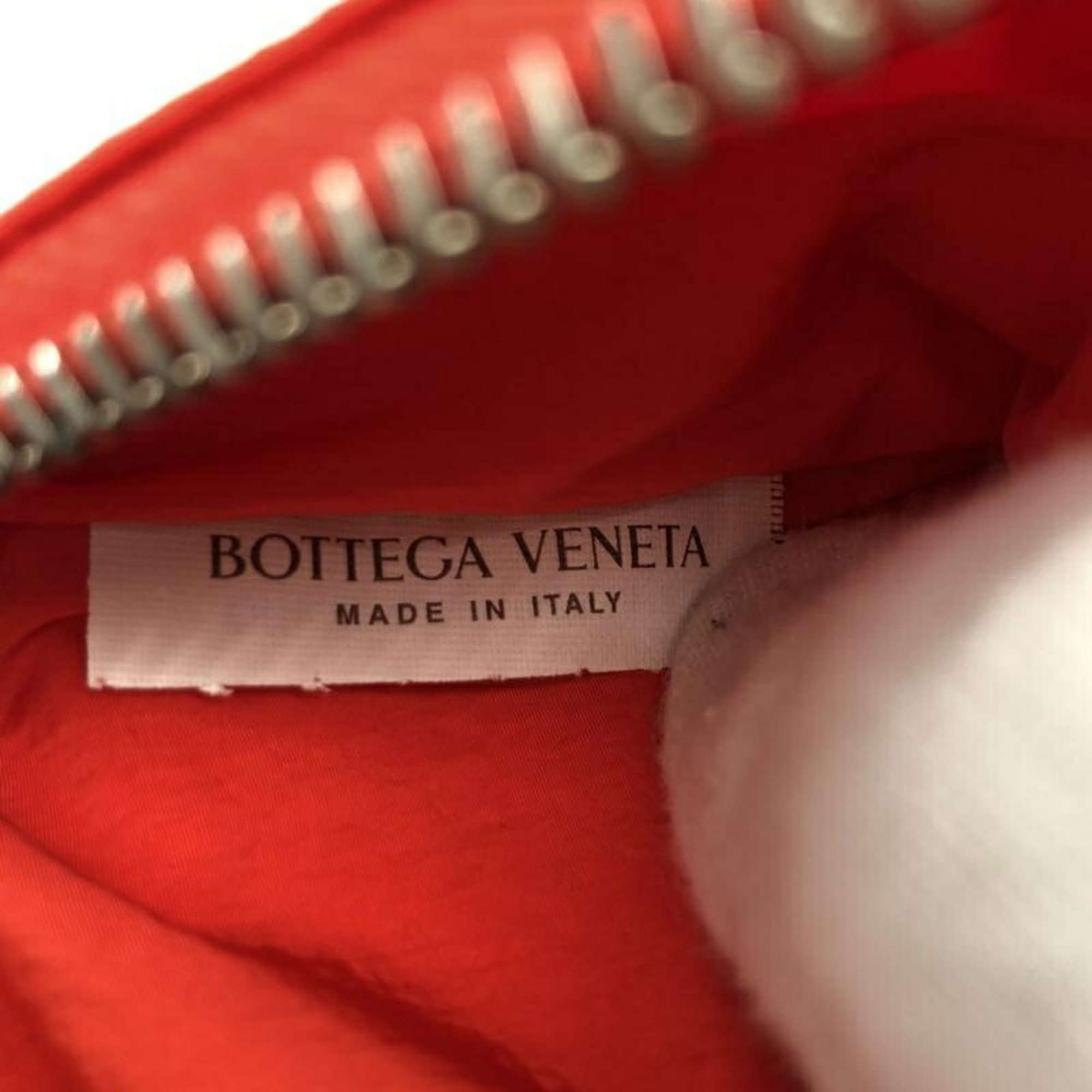 BOTTEGA VENETA stretch cassette leather shoulder bag