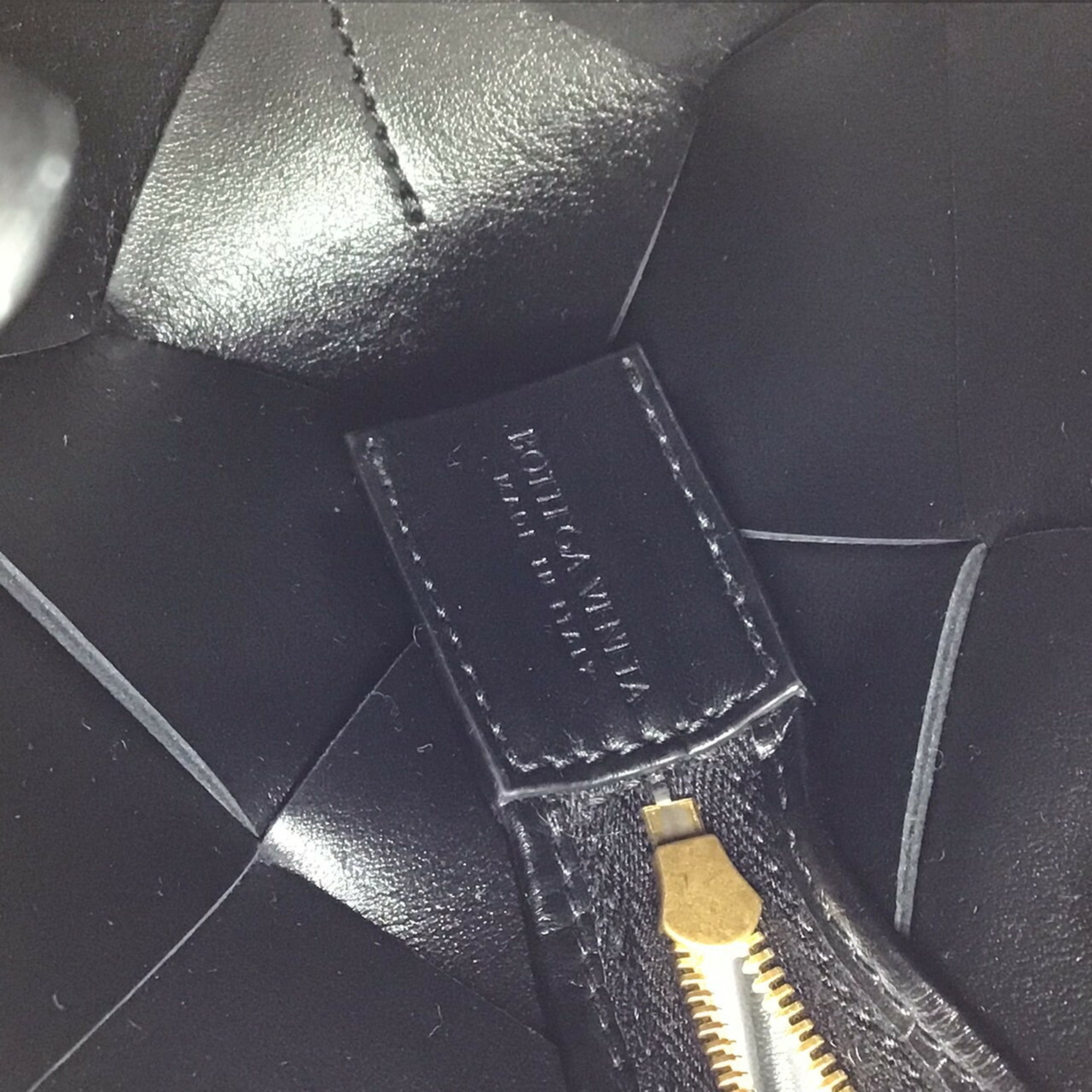 BOTTEGA VENETA Cassette Camera Bag 701915 Shoulder Leather Black Gold Intrecciato Women's Men's Unisex Wrapping