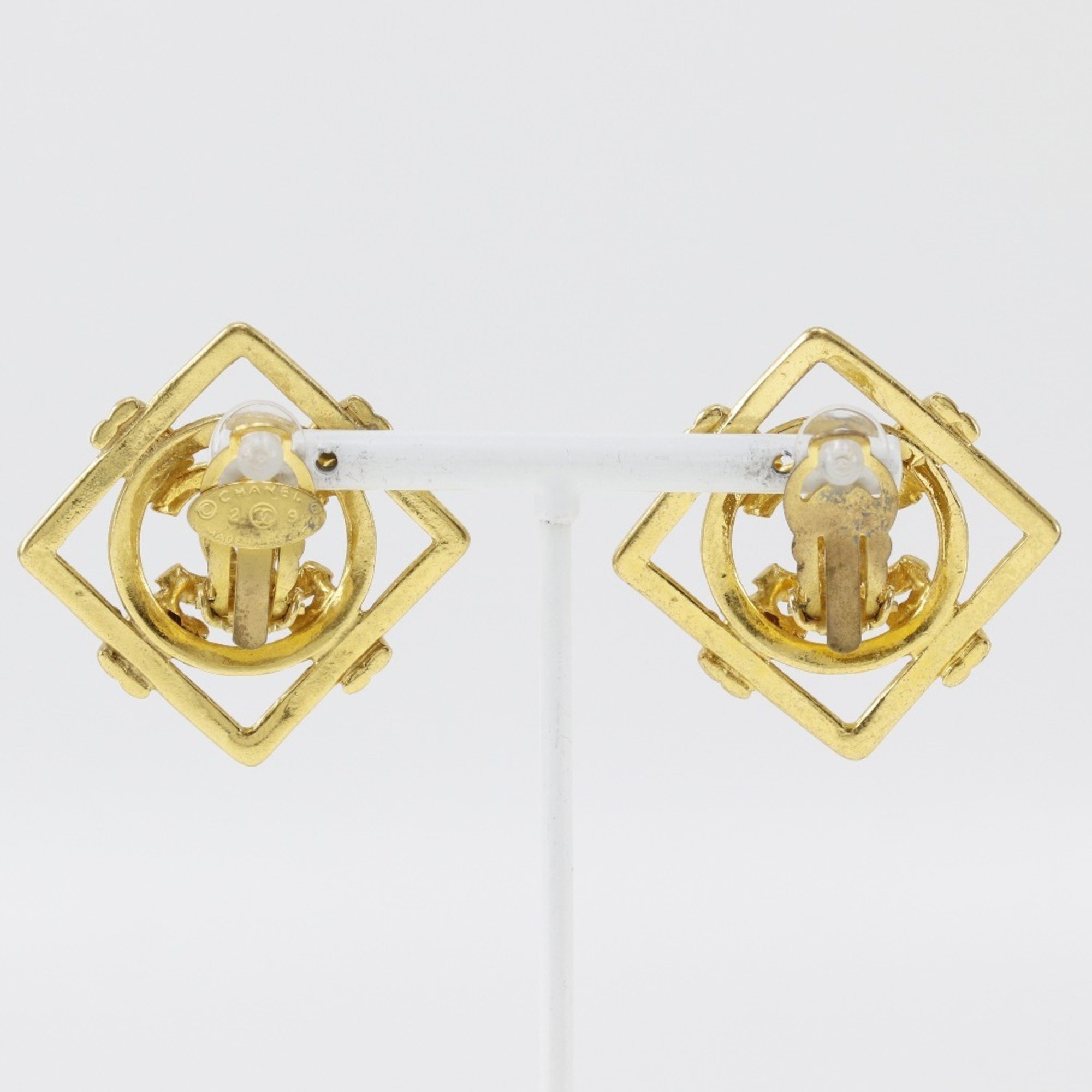 CHANEL earrings gold plated 29 approximately 18.7g ladies I111624069