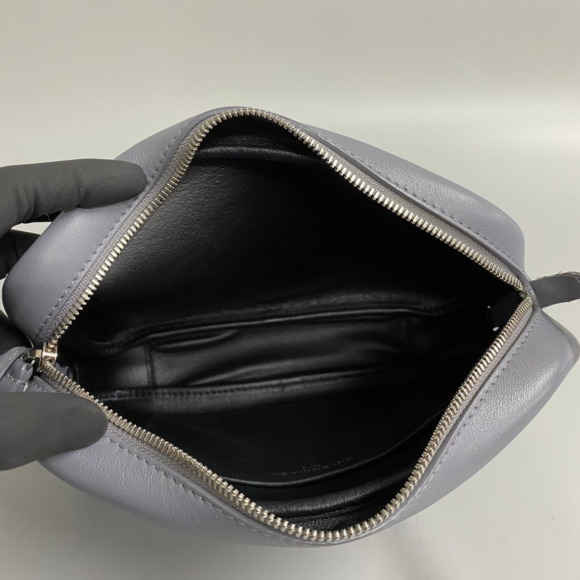 BALENCIAGA Leather Shoulder Bag Sacoche Crossbody Gray 66541