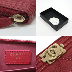 CHANEL Boy Chanel Card Case Red Gold Metal Fittings Serial Seal Caviar Skin