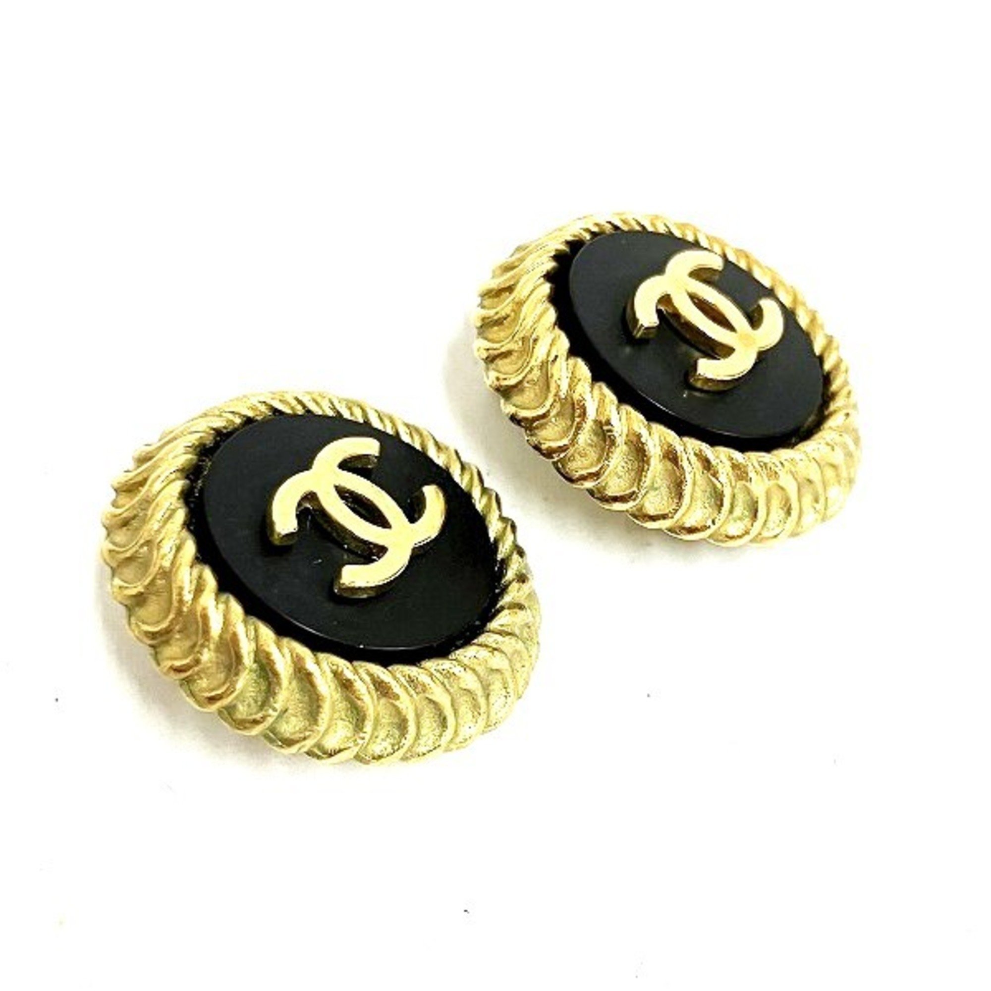 CHANEL Coco Mark Round 95P Brand Accessories Earrings Ladies