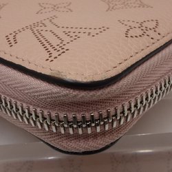 LOUIS VUITTON Zippy Wallet M61868 Long Monogram Mahina Magnolia (Pink) 083014