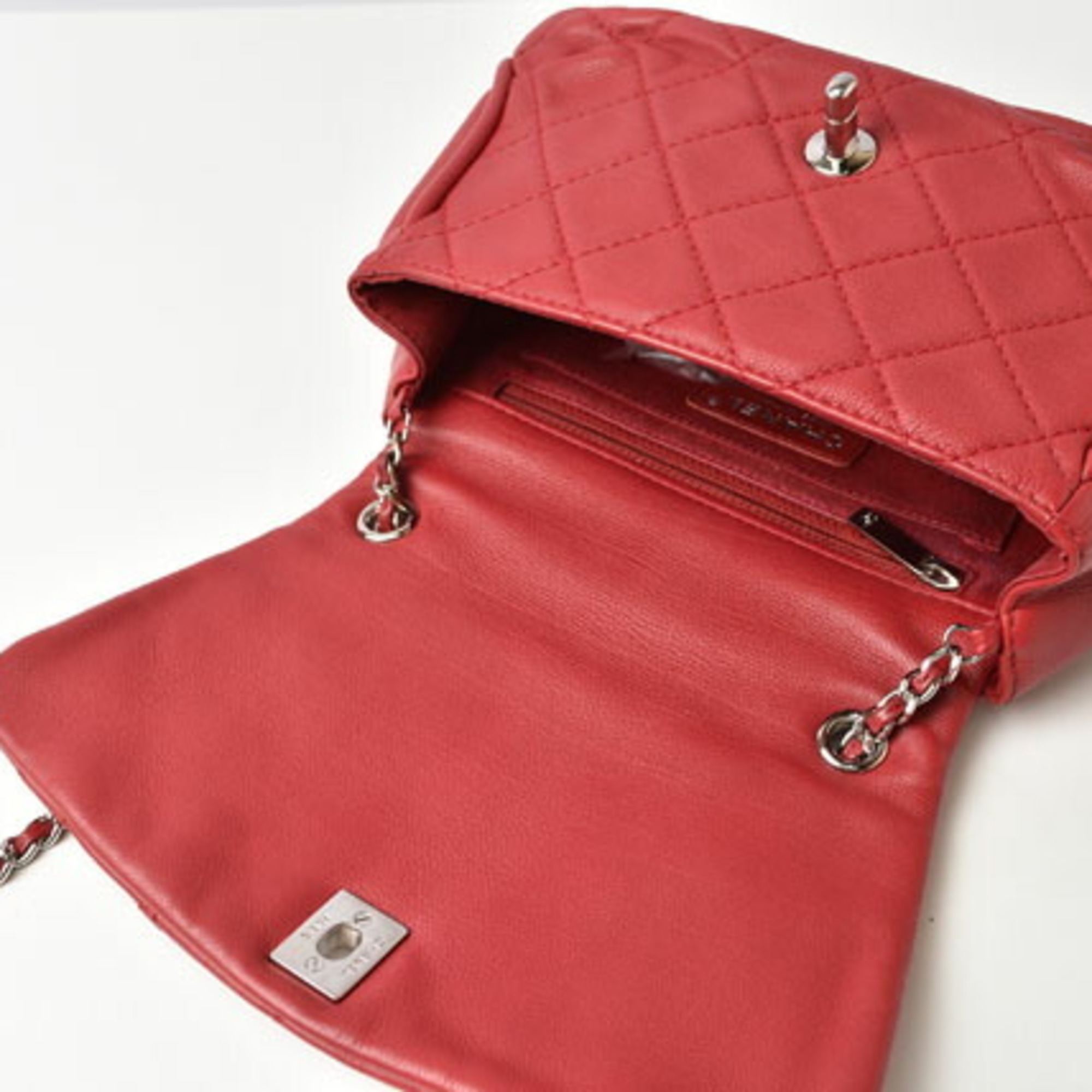 CHANEL Chain Shoulder Bag Leather Matelasse Quilting Stitch Red Silver