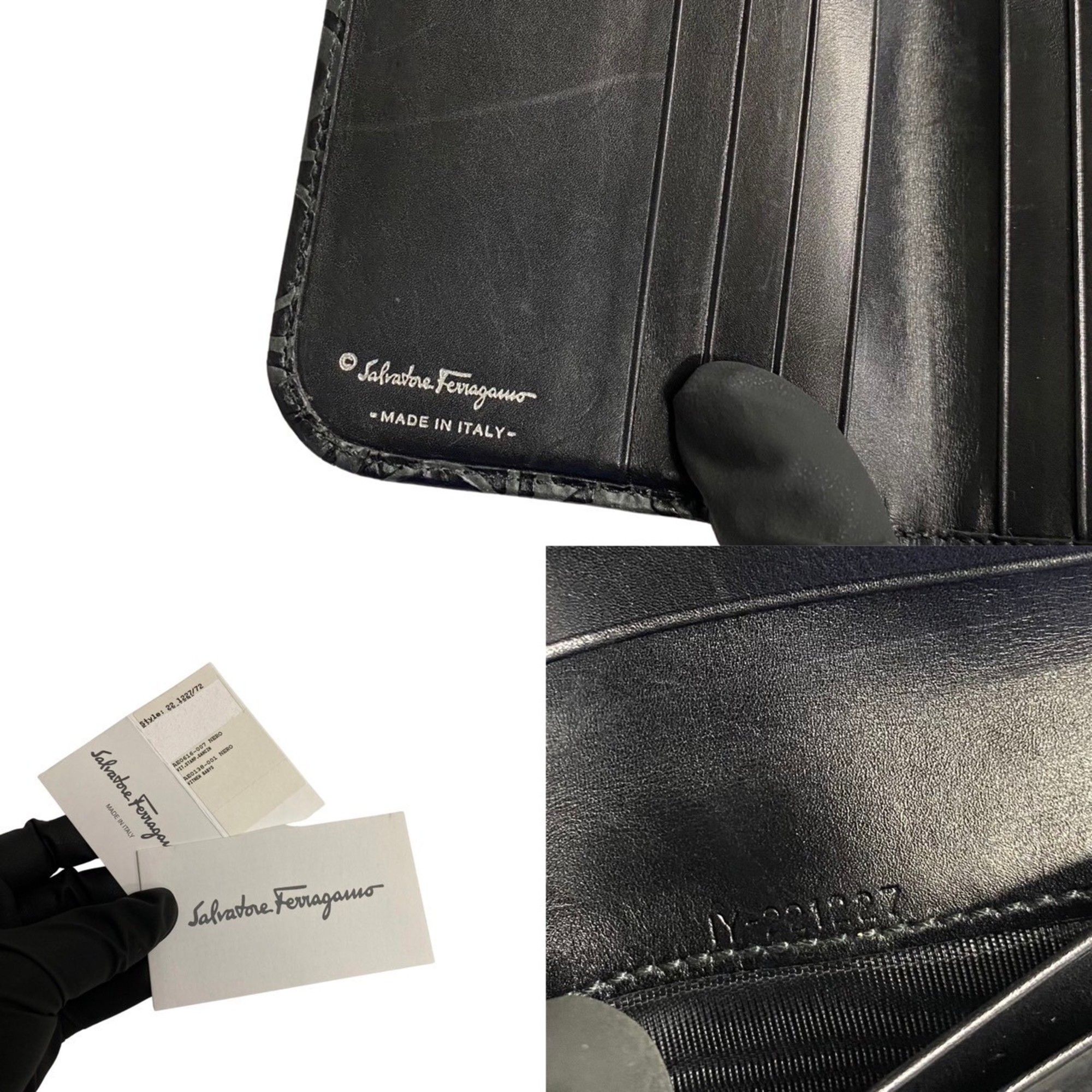 Salvatore Ferragamo Gancini Leather Round Zip Bifold Wallet 30952