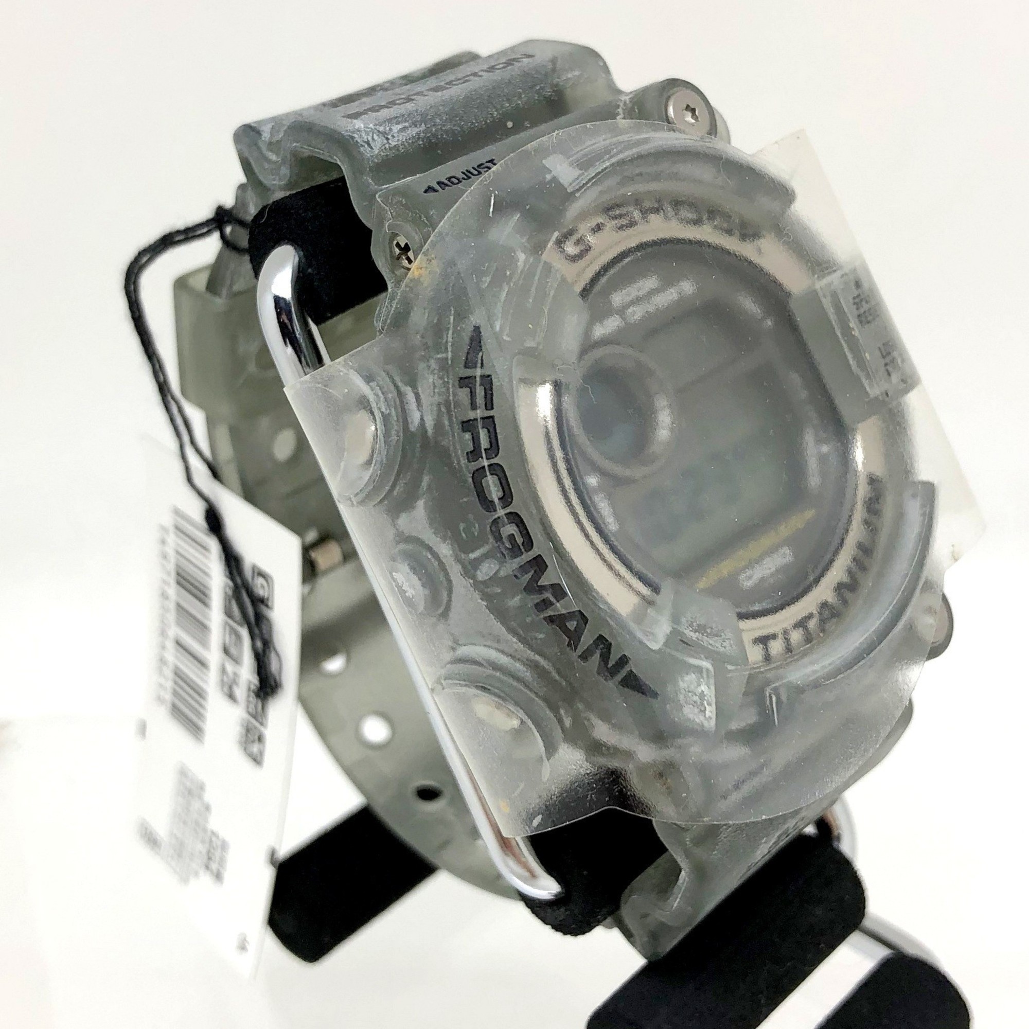 CASIO Casio G-SHOCK Watch DW-8200MS-8T Frogman FROGMAN MEN IN SME Men in Smoke Gray Clear Skeleton Digital Quartz Diving Man Series Titanium Men's IT5BUZ2Y6HL6