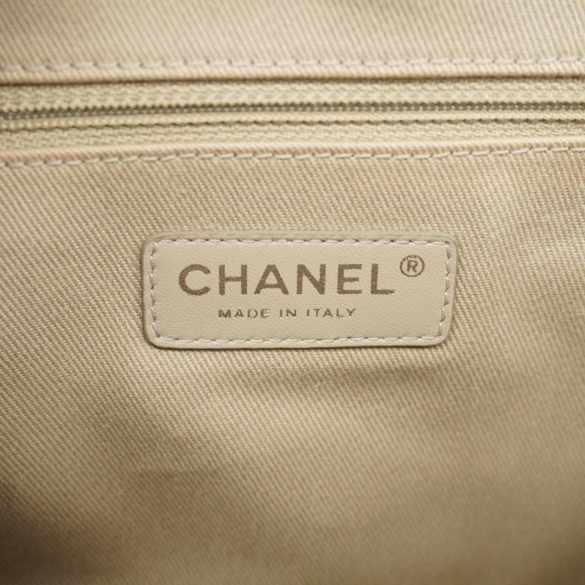 Chanel Shoulder Bag Matelasse W Chain Caviar Skin Blue Ladies