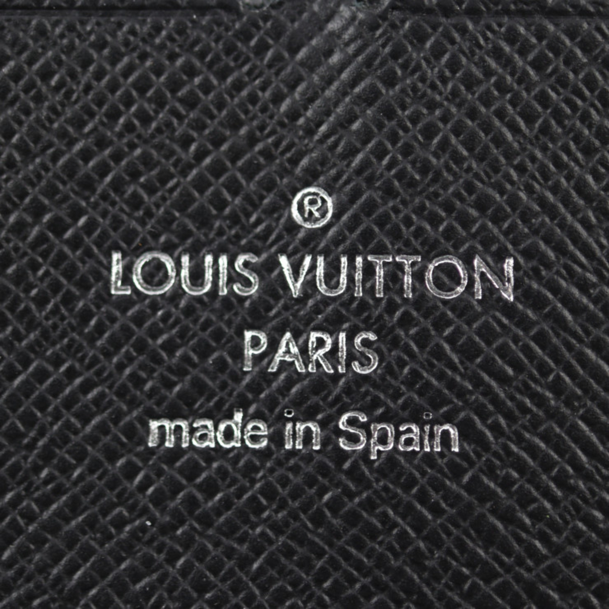 LOUIS VUITTON Zippy Organizer NM Taiga Long Wallet M30056 Leather Black Bifold Round