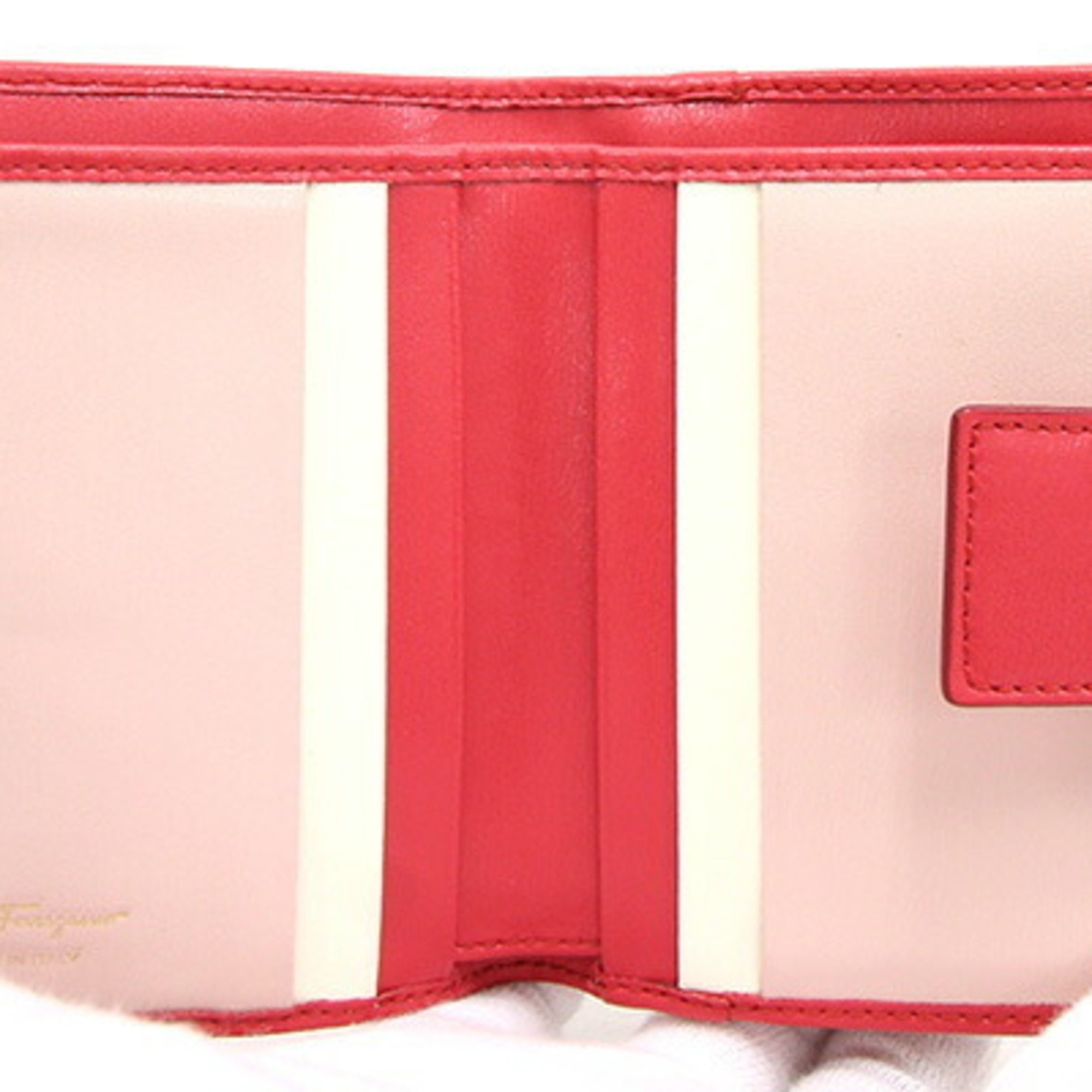 Salvatore Ferragamo Ferragamo W Wallet Gancini GJ-22 C844 Red Leather Folding Compact Ladies Salvatore