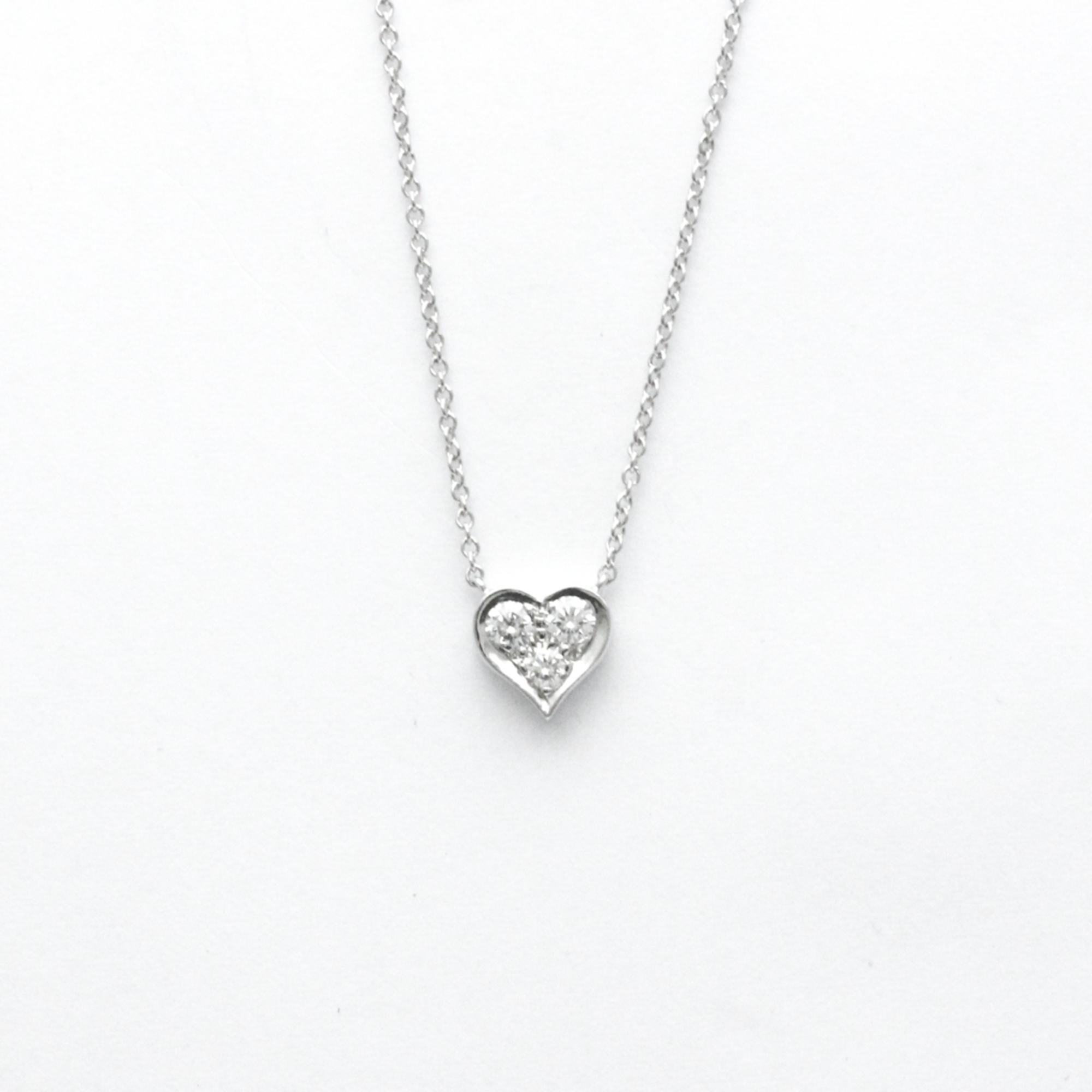 Tiffany Sentimental Heart Necklace Platinum Diamond Men,Women Fashion Pendant Necklace (Silver)