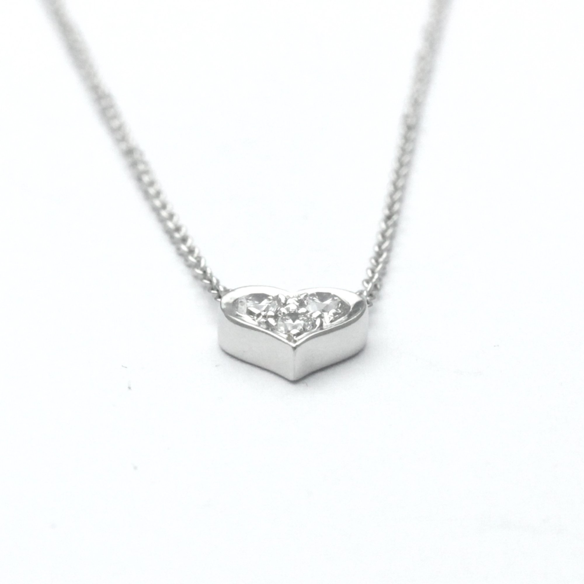 Tiffany Sentimental Heart Necklace Platinum Diamond Men,Women Fashion Pendant Necklace (Silver)