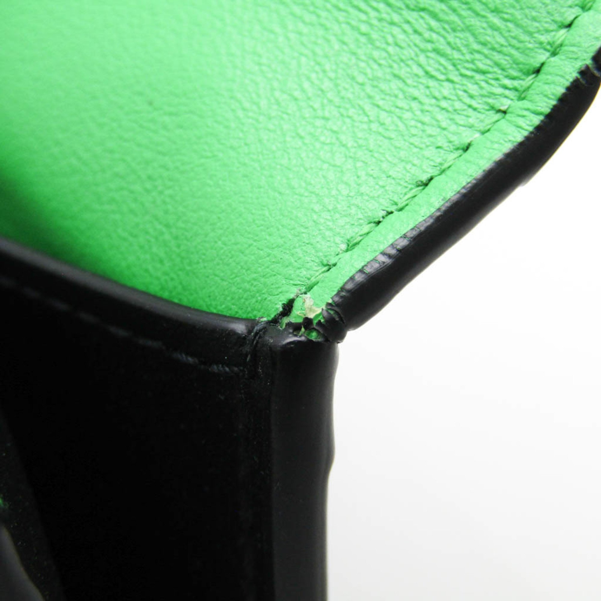 Bottega Veneta Intrecciato 591365 Men,Women Leather Long Wallet (bi-fold) Black,Green