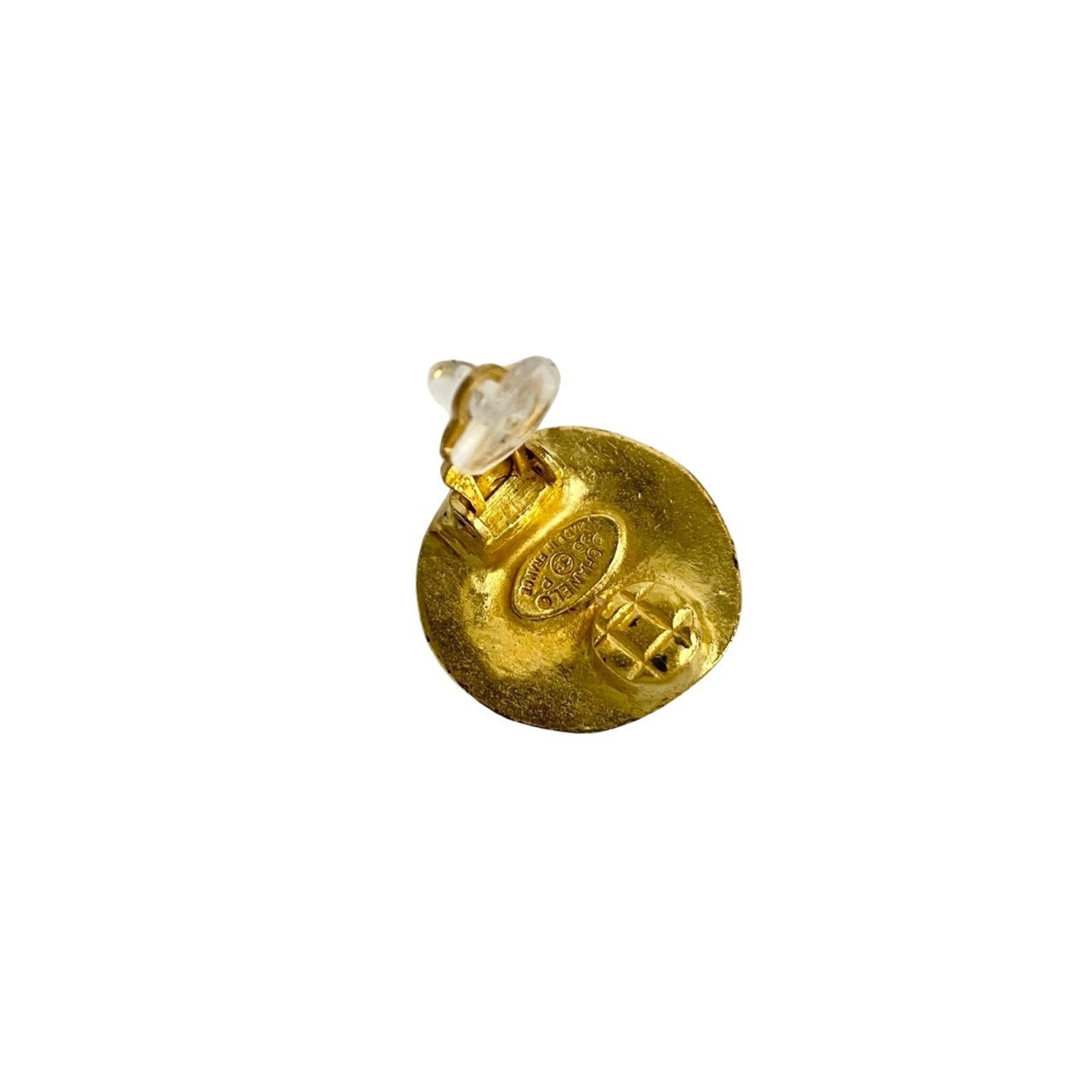 CHANEL 96F Coco Mark Motif Earrings Ear Cuff Gold