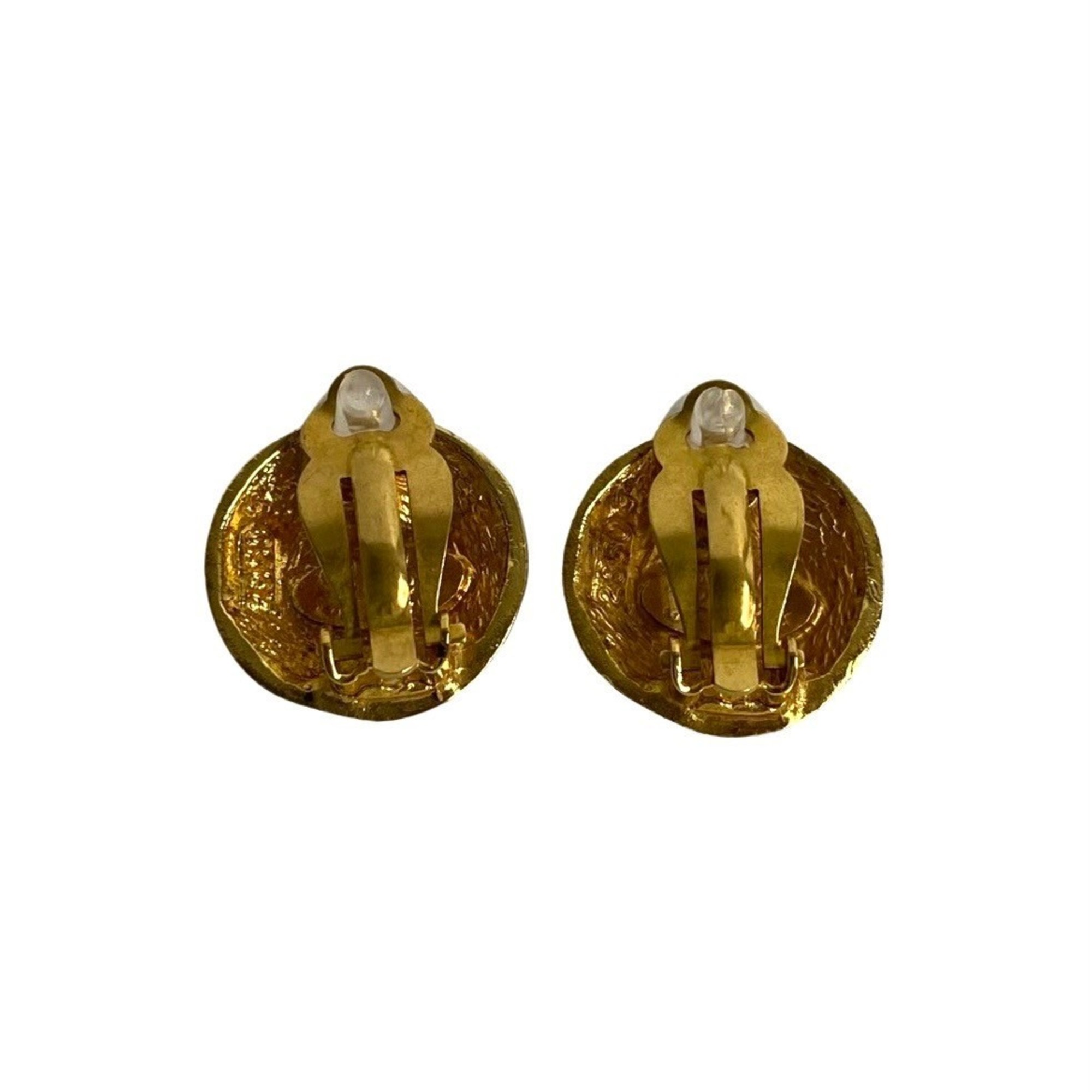 CHANEL 29 engraved here mark metal fittings earrings gold 12842