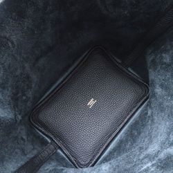 HERMES Picotan Lock PM Handbag C Engraved 2018 Taurillon Clemence Black 351087