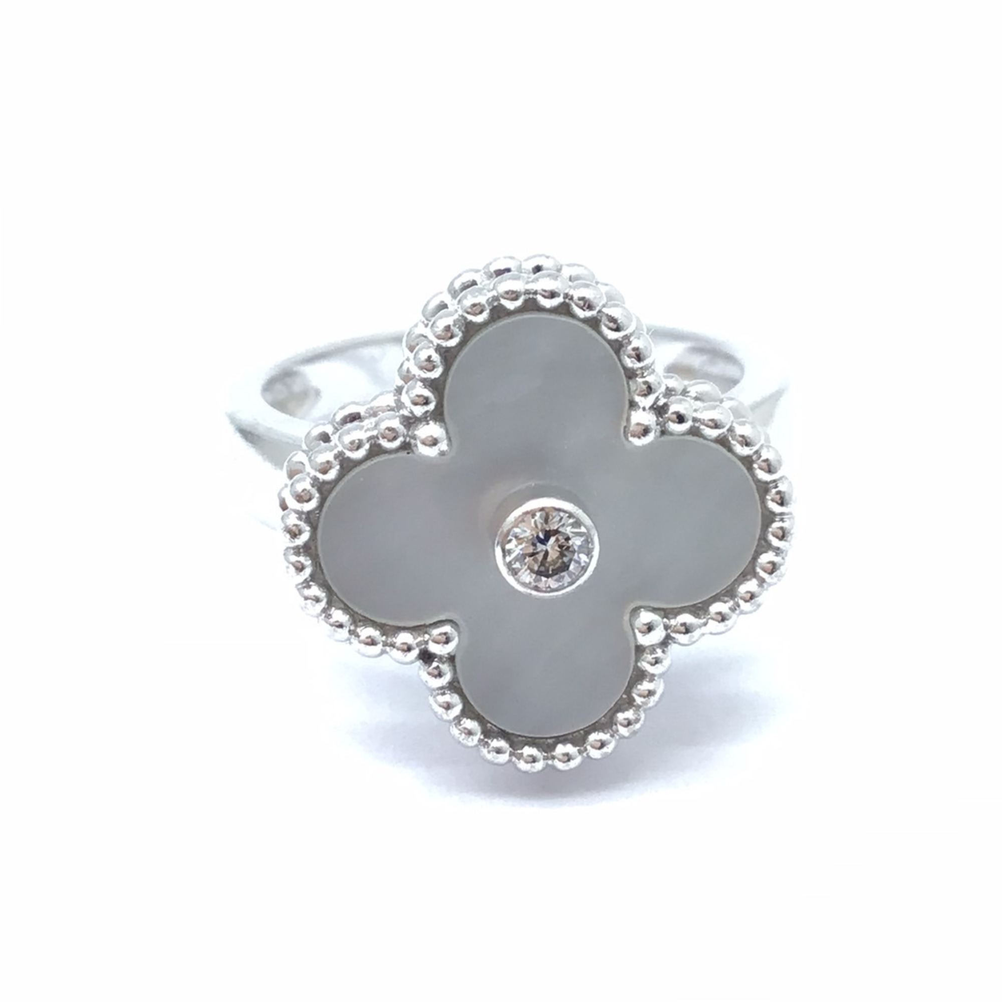Van Cleef & Arpels Alhambra Ring K18WG White Gold Shell Mother of Pearl 1P Diamond #49