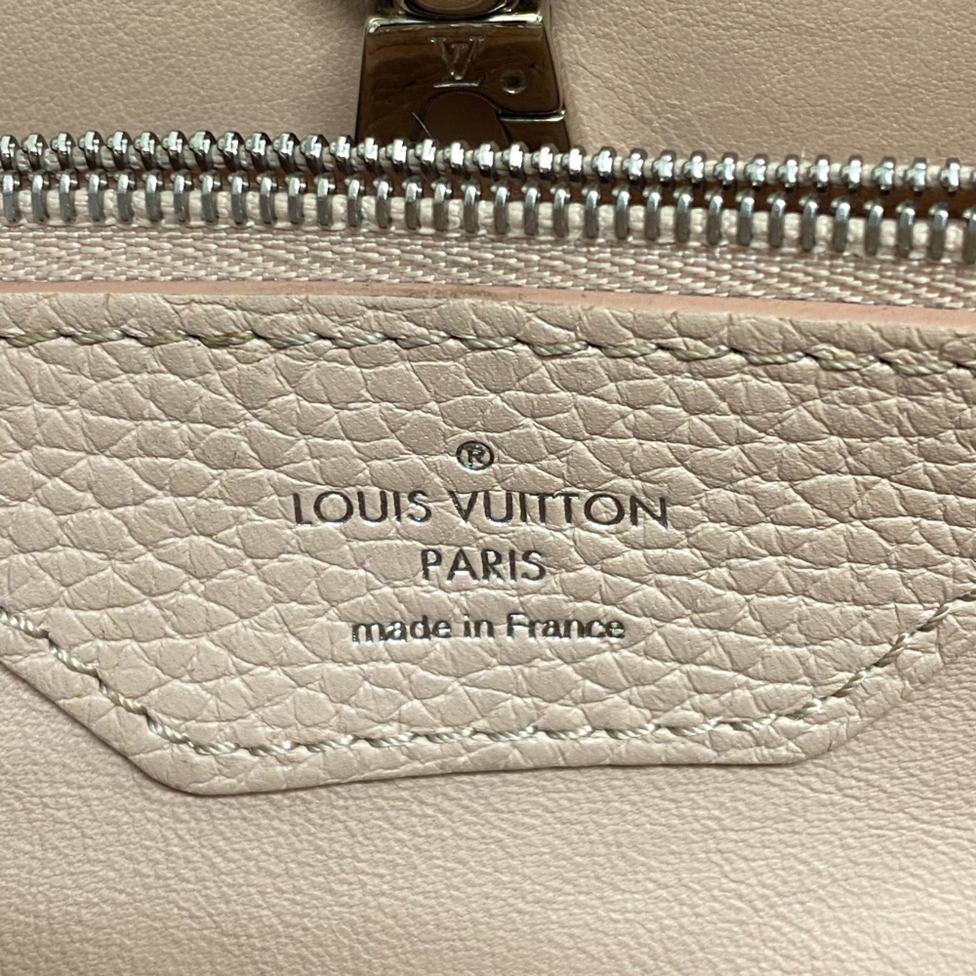LOUIS VUITTON Capucines MM Handbag Black Women's Z0005619