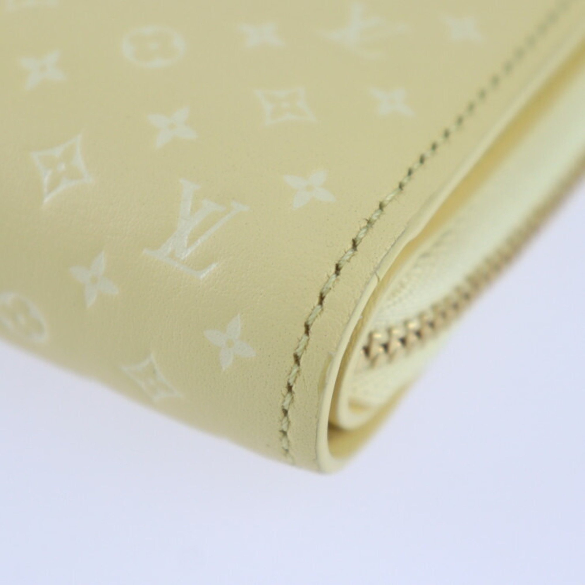 LOUIS VUITTON Louis Vuitton Portefeuille Lou Nanogram Bi-fold Wallet M82288 Calf Leather Jaune Round